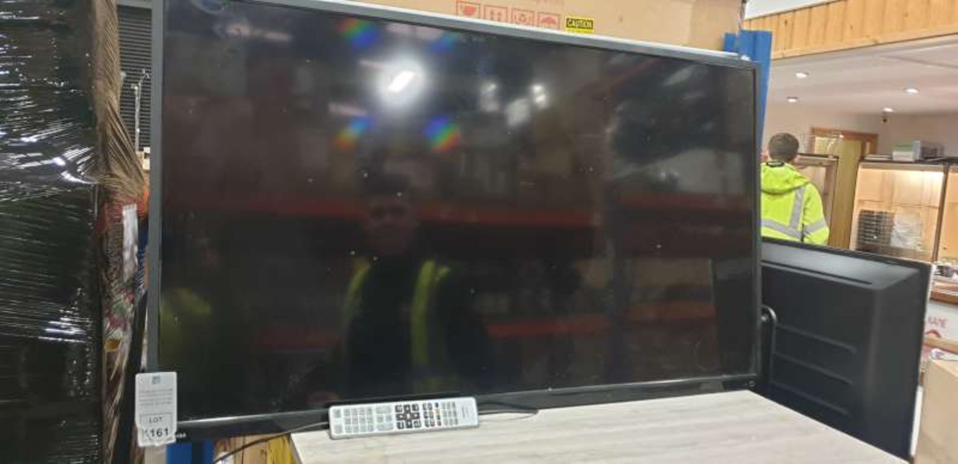 TOSHIBA 50" TELEVISION