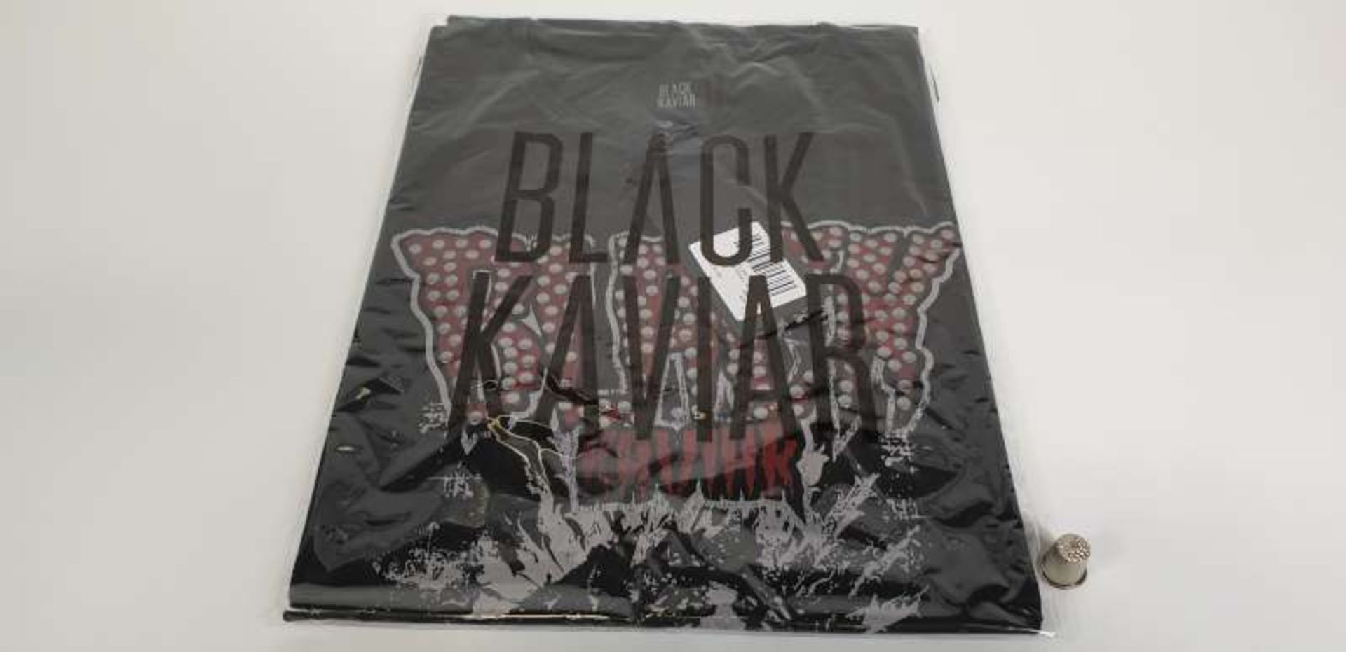 10 X BRAND NEW BLACK KAVIAR T SHIRTS IN BLACK WITH SKULL PRINT AND CRYSTAL SIZE MEDIUM