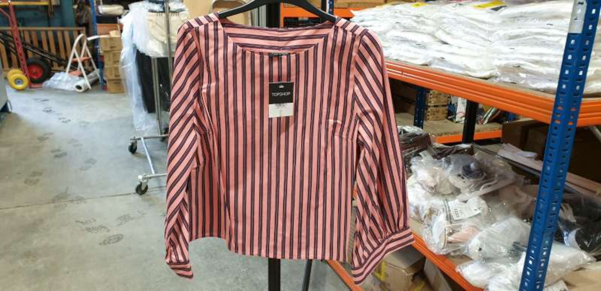 20 X TOPSHOP PINK BALLOON SLEEVE STRIPE TOPS IN VARIOUS SIZES, RRP OF EACH PIECE £32.00