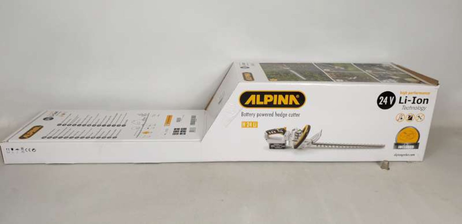 BRAND NEW BOXED ALPINA 24 VOLT LI - ION TECHNOLOGY BATTERY POWERED HEDGE CUTTERS, BATTERY AND