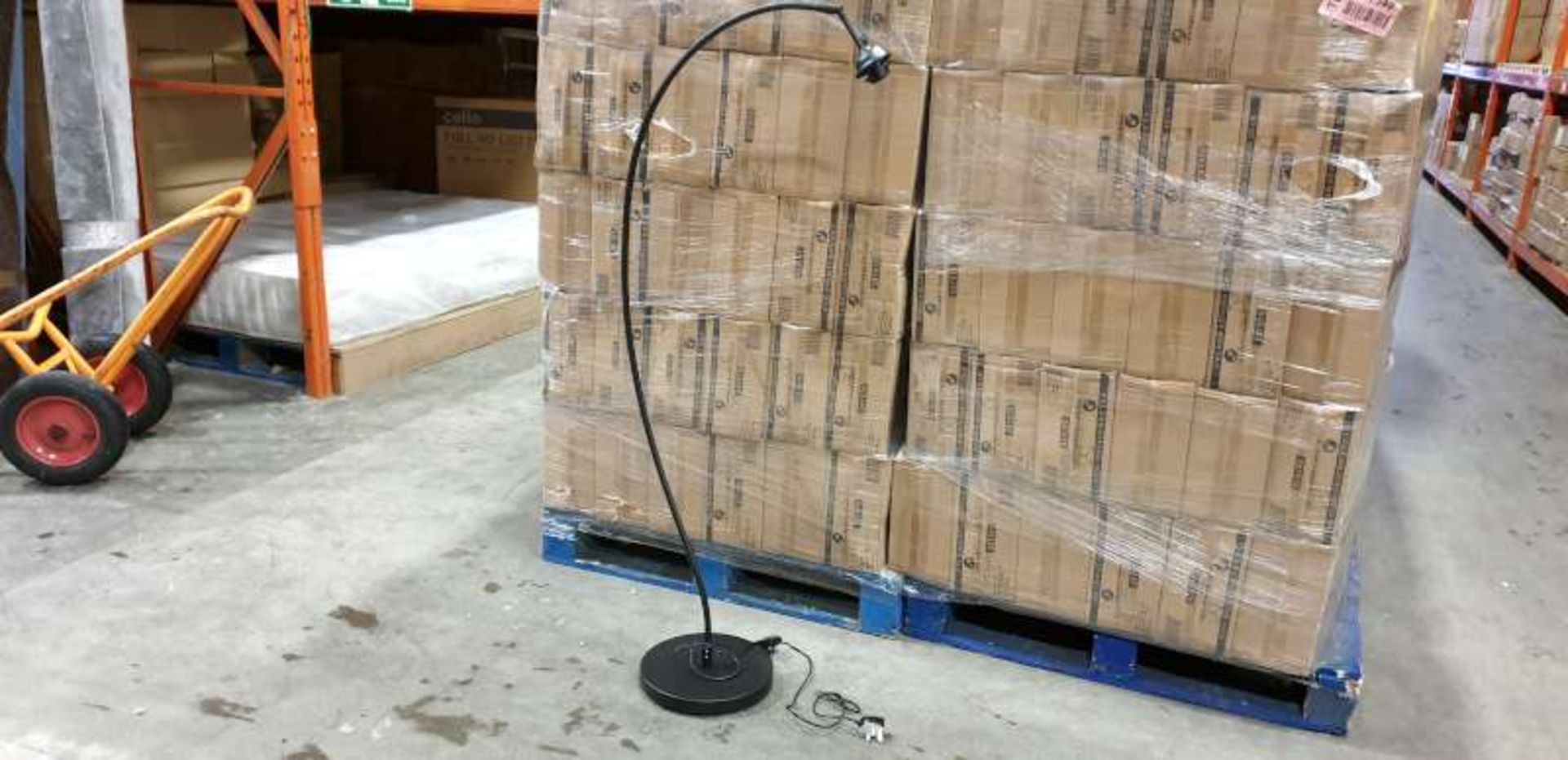 10 X BRAND NEW BOXED ARCHER BOW SHAPED FLOOR LAMPS