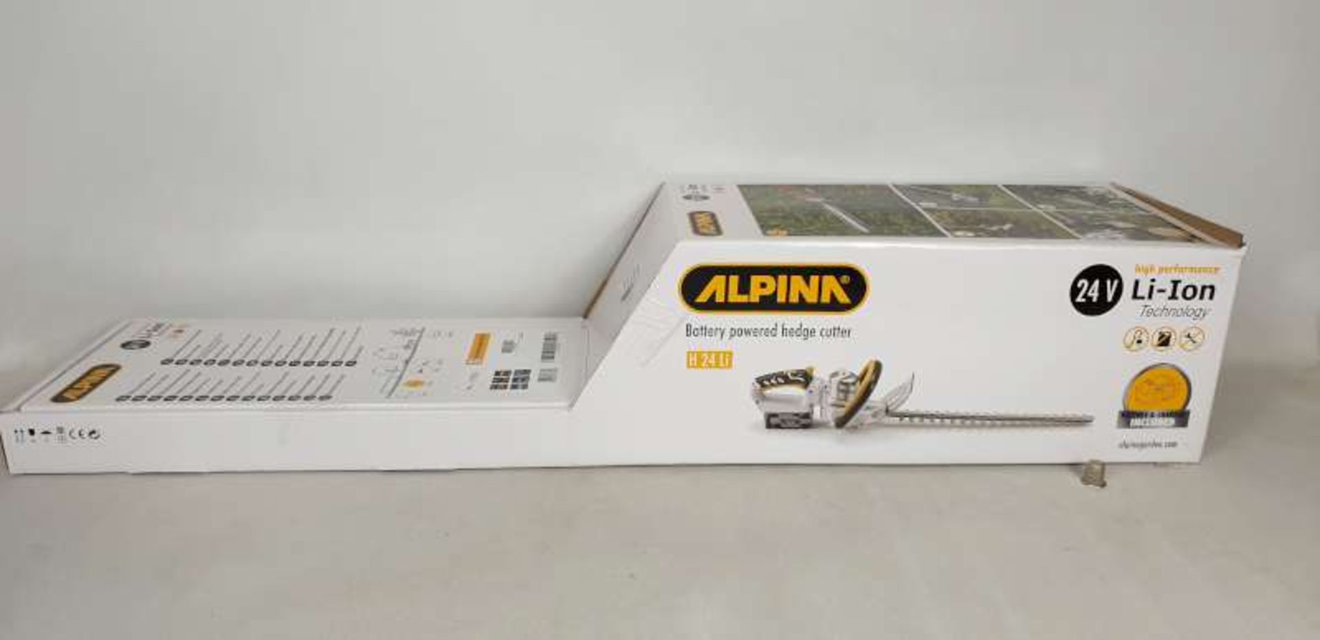 BRAND NEW BOXED ALPINA 24 VOLT LI - ION TECHNOLOGY BATTERY POWERED HEDGE CUTTERS, BATTERY AND