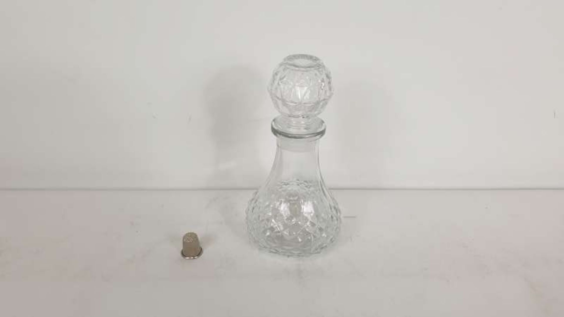 360 X DECORATIVE DECANTERS IN 15 BOXES