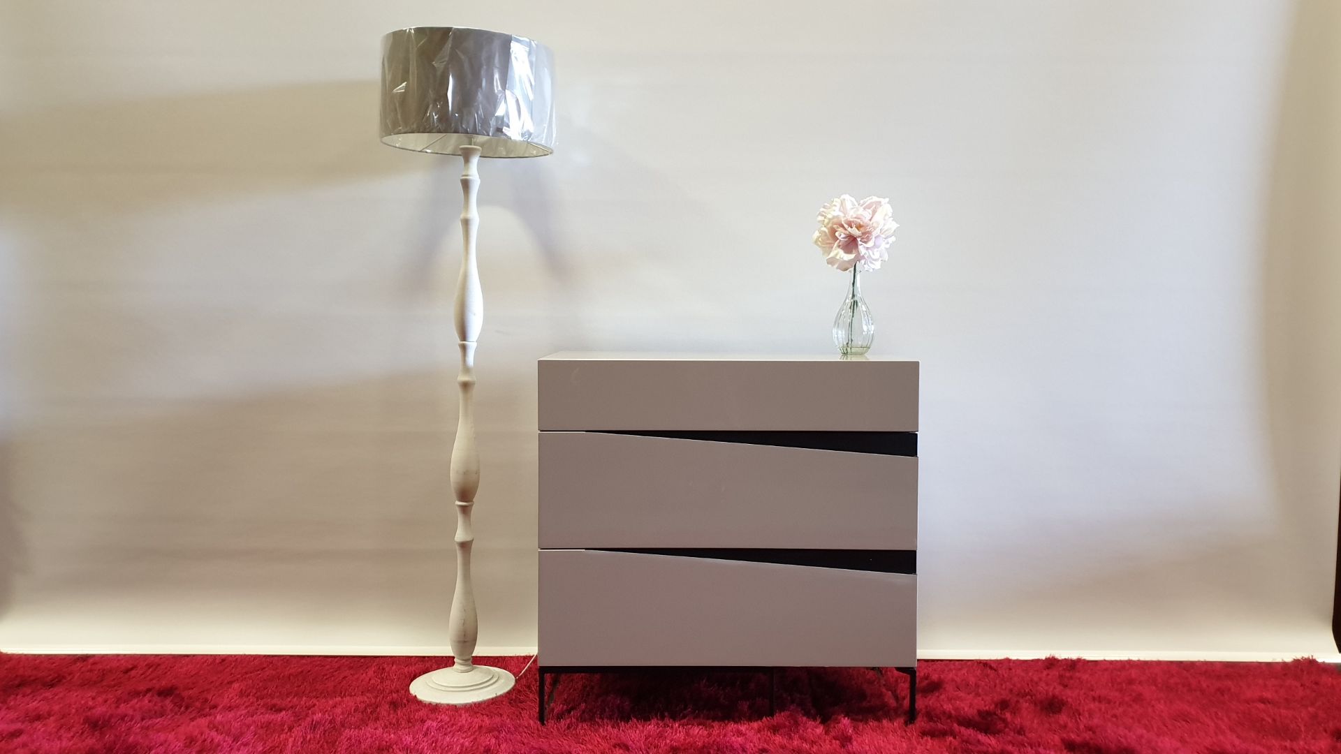 BRAND NEW 3 DRAWER HIGH GLOSS AVORIO MDF SOFT CLOSE CHEST OF DRAWERS 800 X 411 X 803MM RRP £329