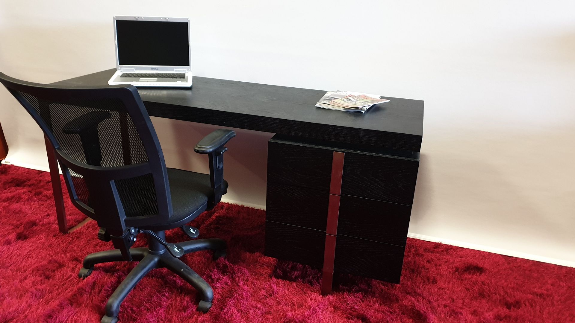 BRAND NEW BLACK OAK/ROSE GOLD 3 DRAWER SOFT CLOSE DESK 1600 X 550 X 750MM RRP £599