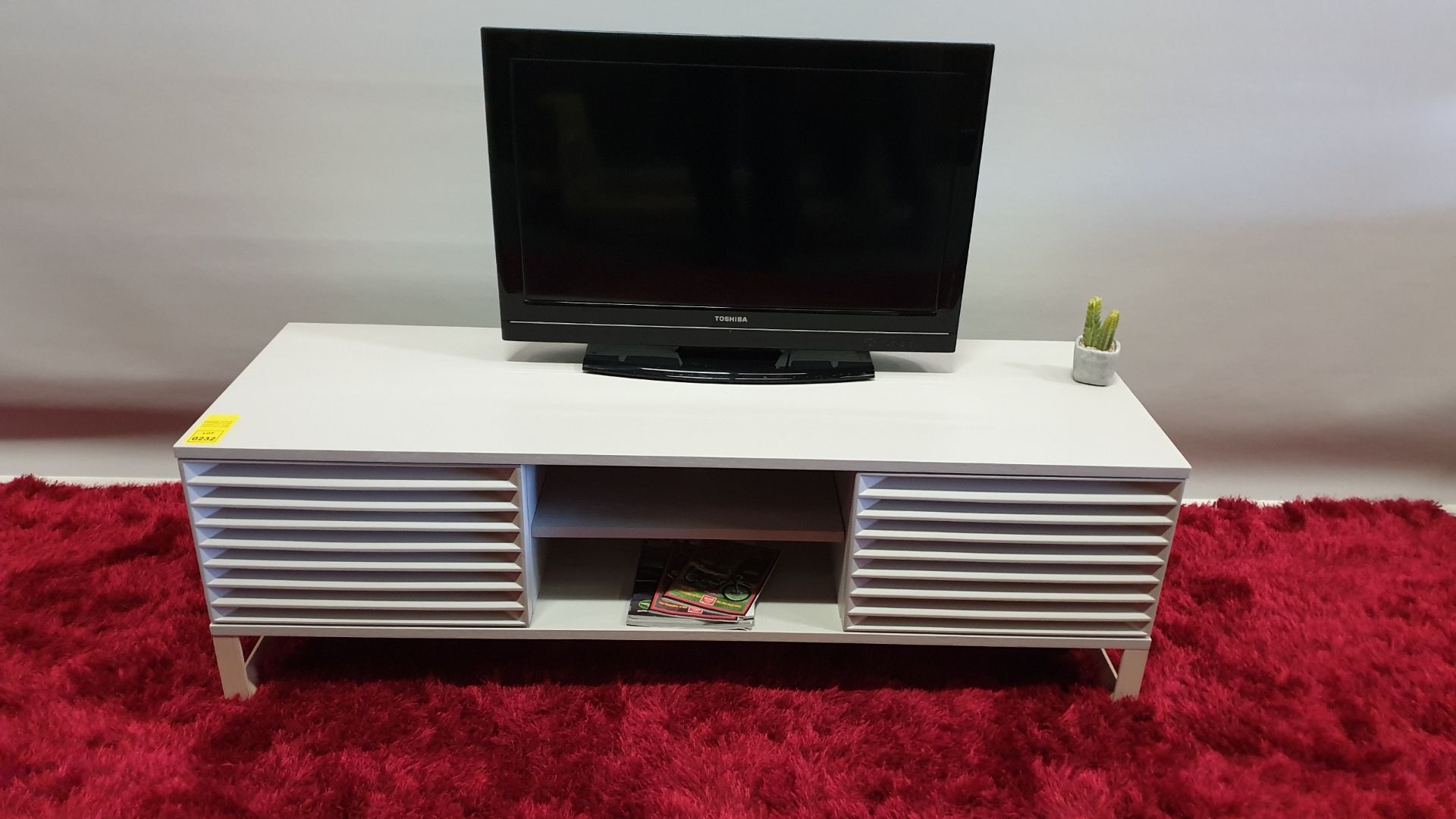 BRAND NEW CONTENT BY TERRANCE CONRAN MEDIA UNIT COLOUR LIMED OAK SIZE L1500 X W500 X H480MM RRP £