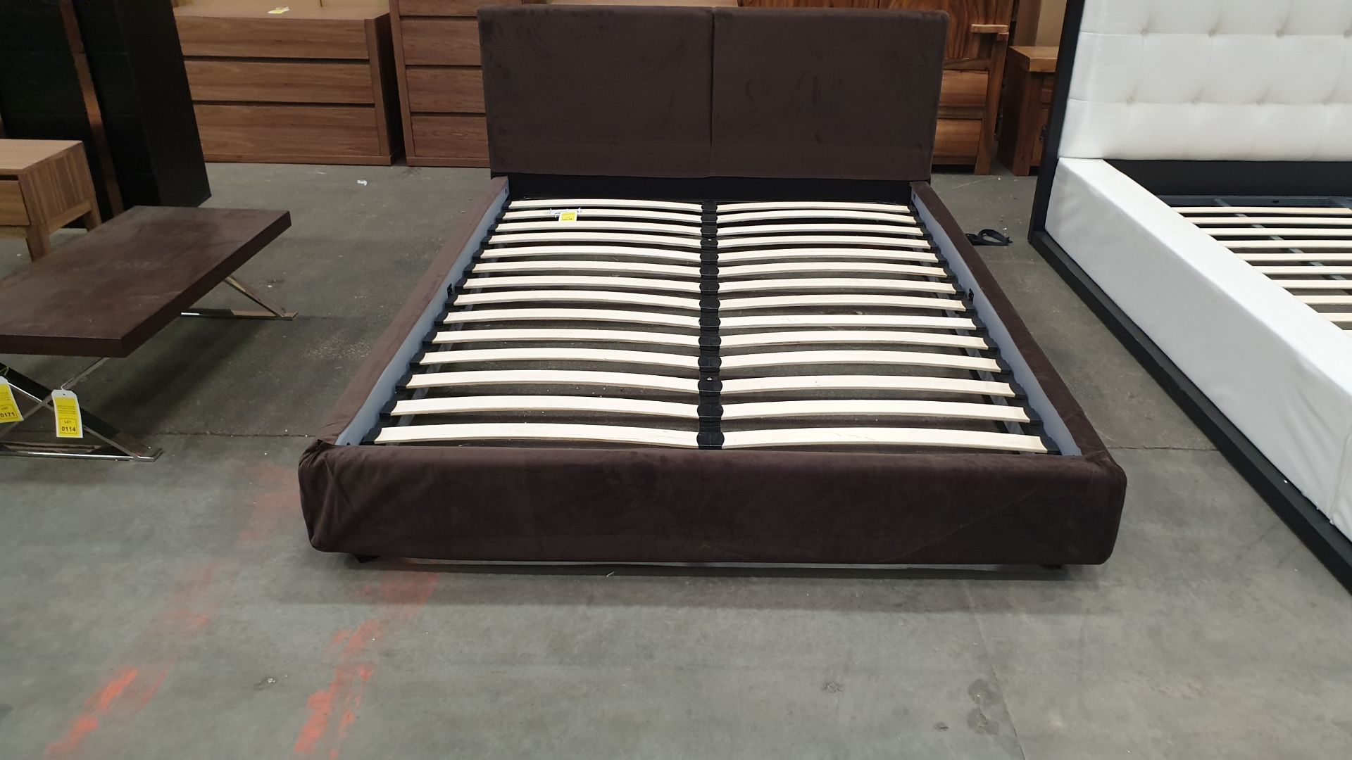 BRAND NEW UPHOLSTERED MDF CHOCOLATE/BROWN BED 1500 X 2000MM RRP £1249