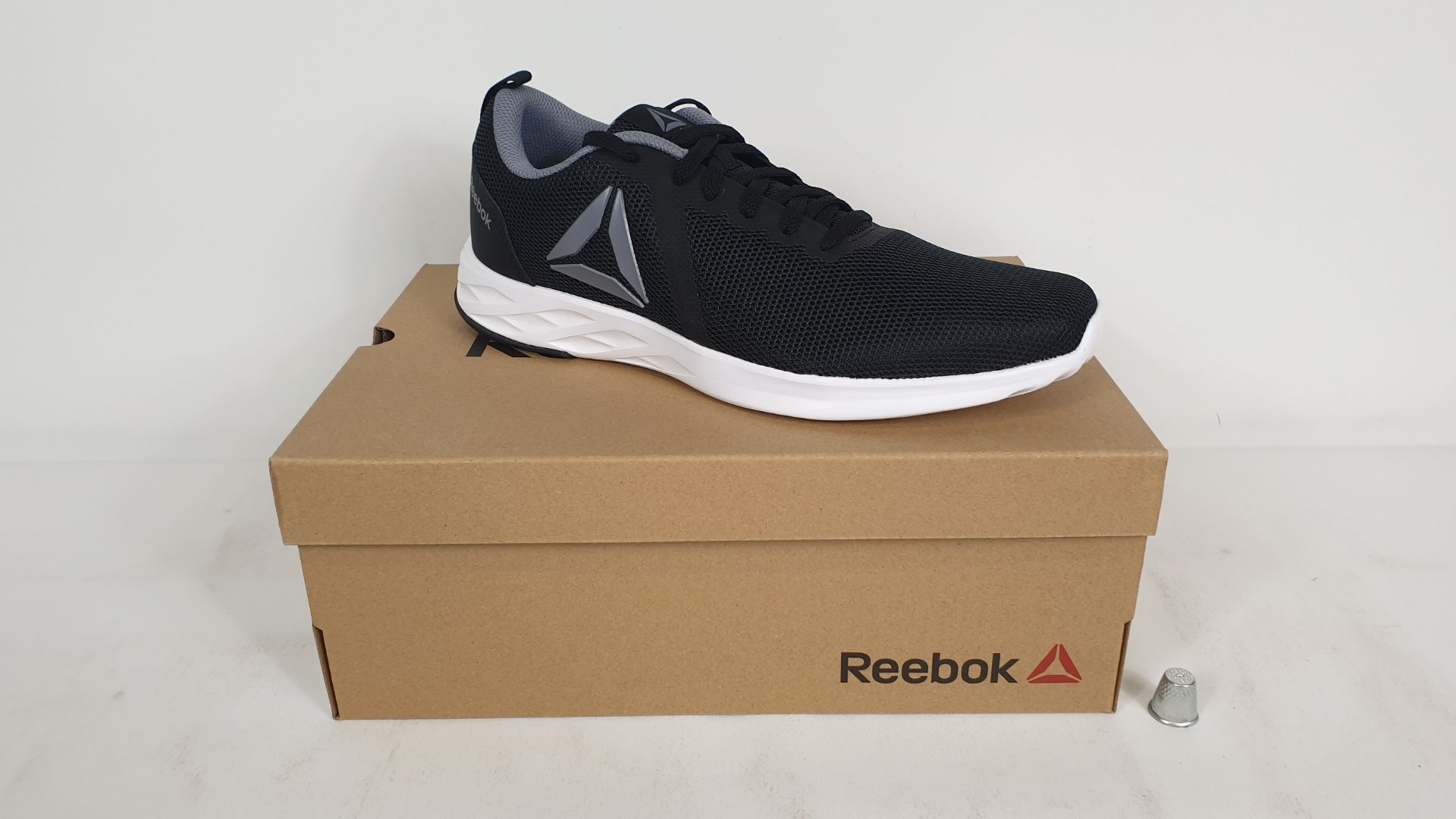 6 X PAIRS OF REEBOK TRAINERS ASTRO RIDE ESSENTIAL BLACK/ WHITE SIZE 9 - BRAND NEW AND BOXED