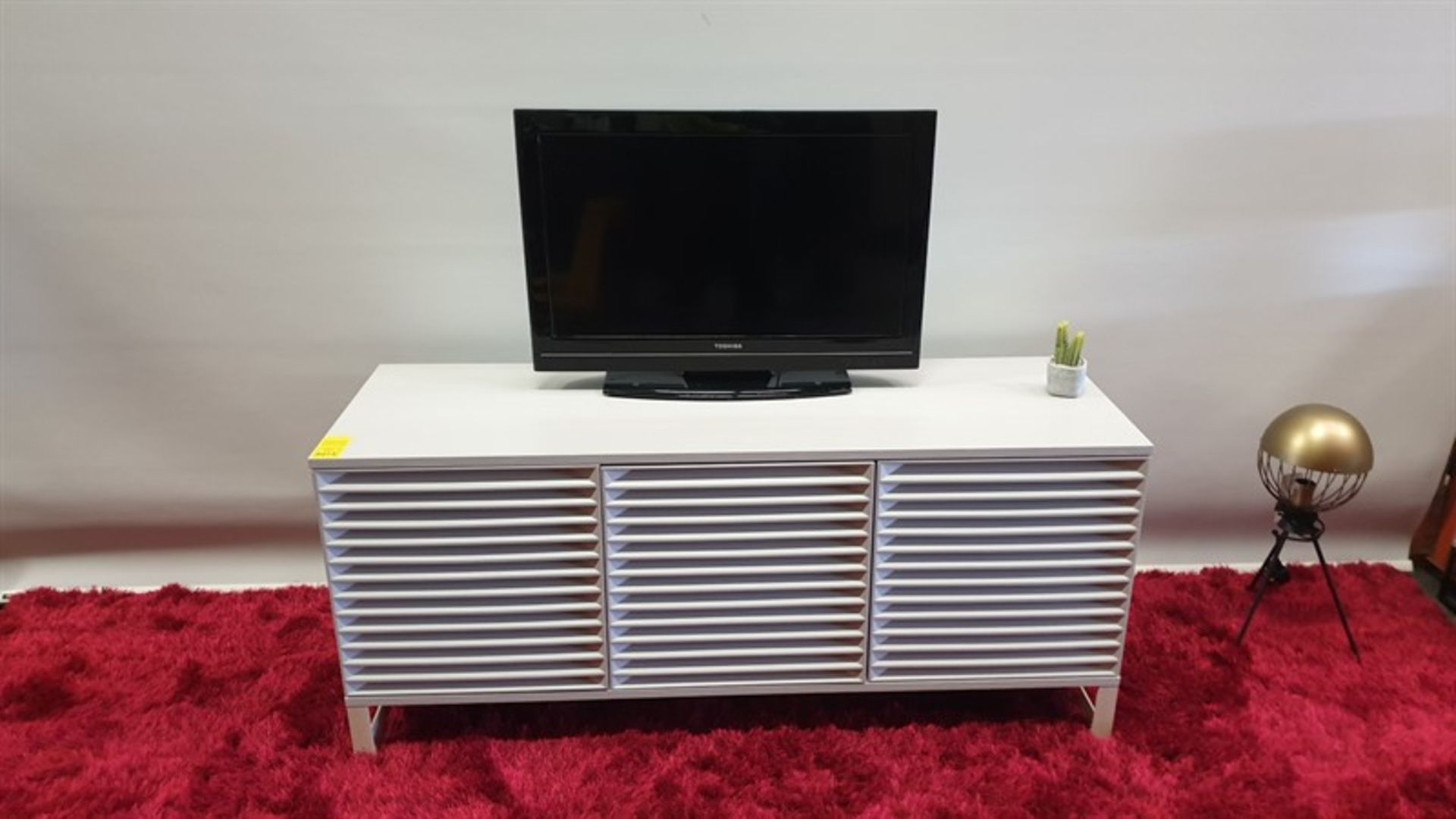 BRAND NEW CONTENT BY TERRANCE CONRAN HENLEY PEBBLE LARGE SIDEBOARD SIZE L1500 X W500 X H655MM RRP £
