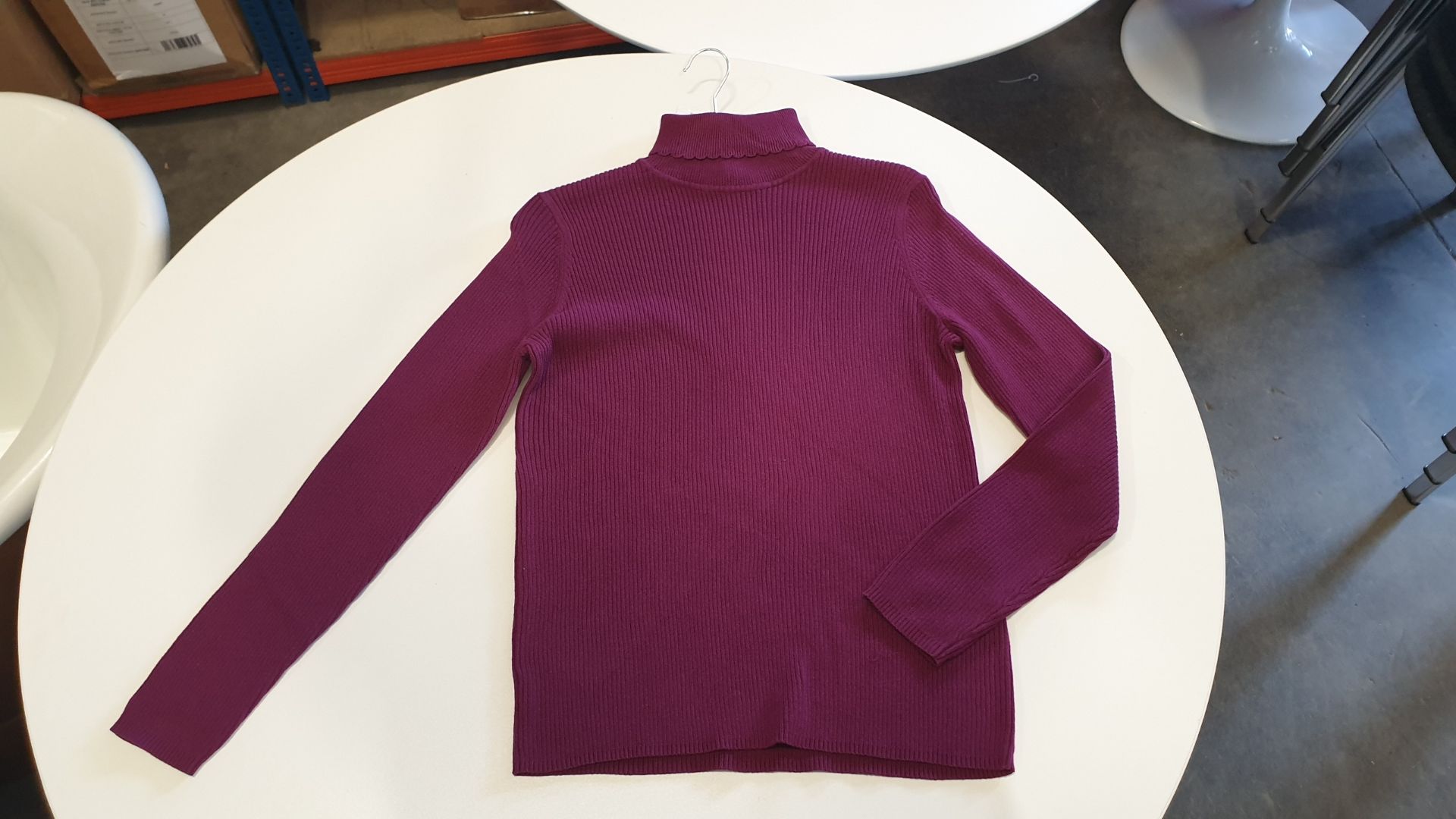30 X BRAND NEW GEORGE TURTLE NECK KIDS JUMPER MAROON 20 X SIZE 11 - 12 AND 10 X 10 - 11 YEARS