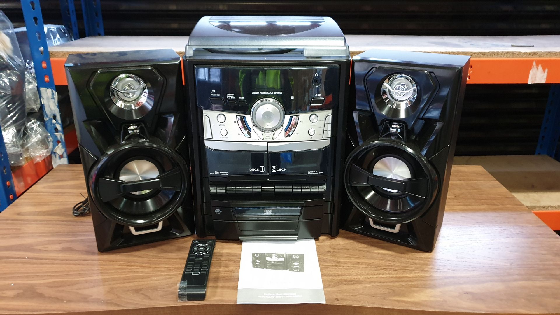 JDW MIDI HI-FI SOUND SYSTEM WITH 33-45 RPM SELECTABLE TURN TABLE, FRONT LOADING CD PLAYER, FM RADIO,