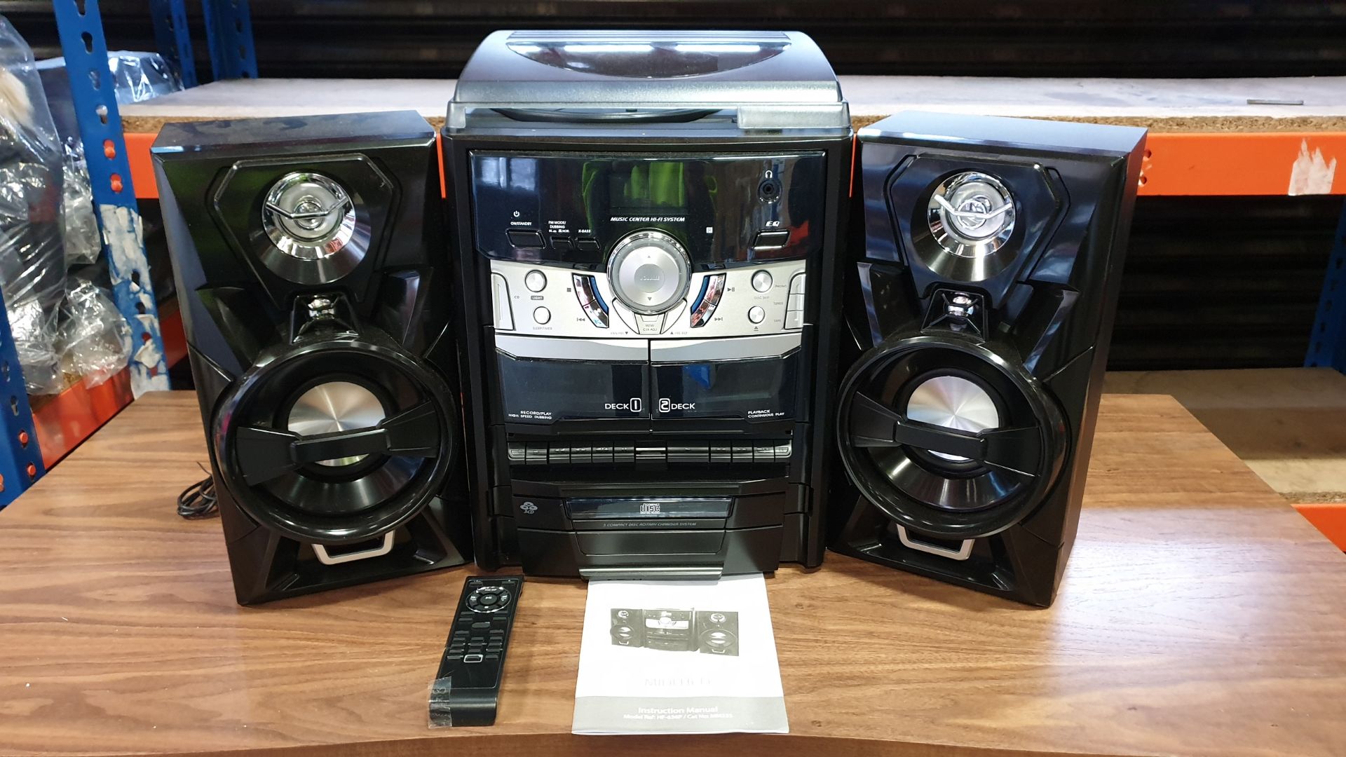 JDW MIDI HI-FI SOUND SYSTEM WITH 33-45 RPM SELECTABLE TURN TABLE, FRONT LOADING CD PLAYER, FM RADIO,