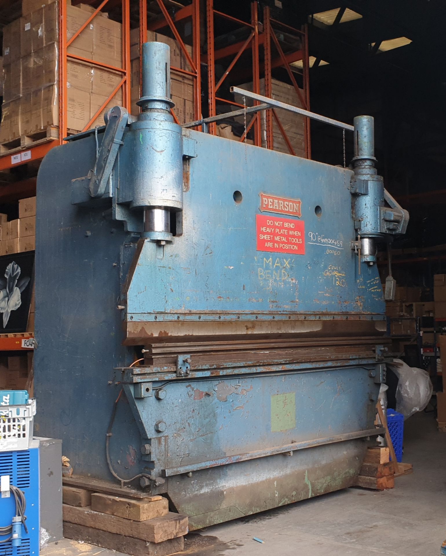 (LOT FOR THURSDAY 28TH MAY AUCTION 12 NOON) 10' PEARSON 280T BRAKE PRESS YEAR 1987 - NO VISIBLE