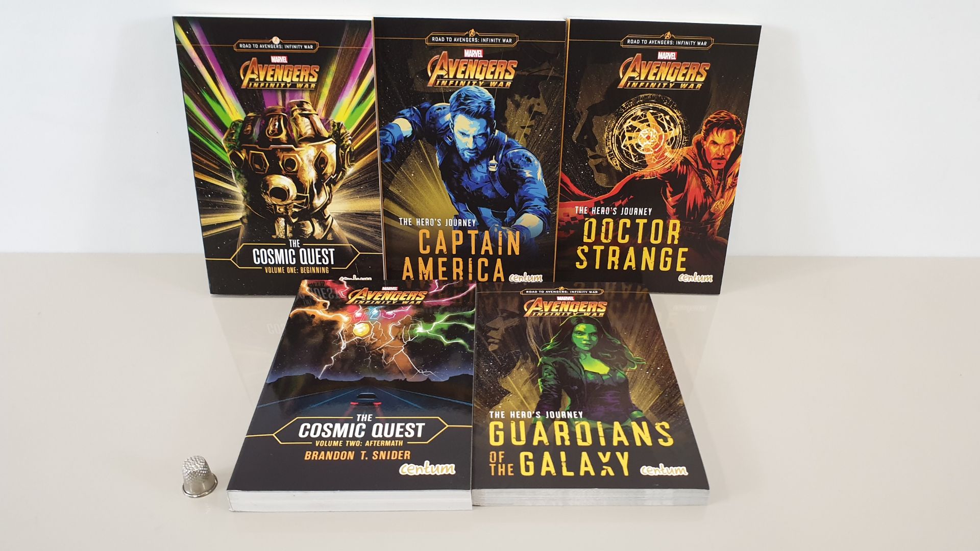 24 X PACKS OF 5 MARVEL AVENGERS INFINITY WAR PAPERBACK NOVELS IN 6 CARTONS (BRAND NEW)