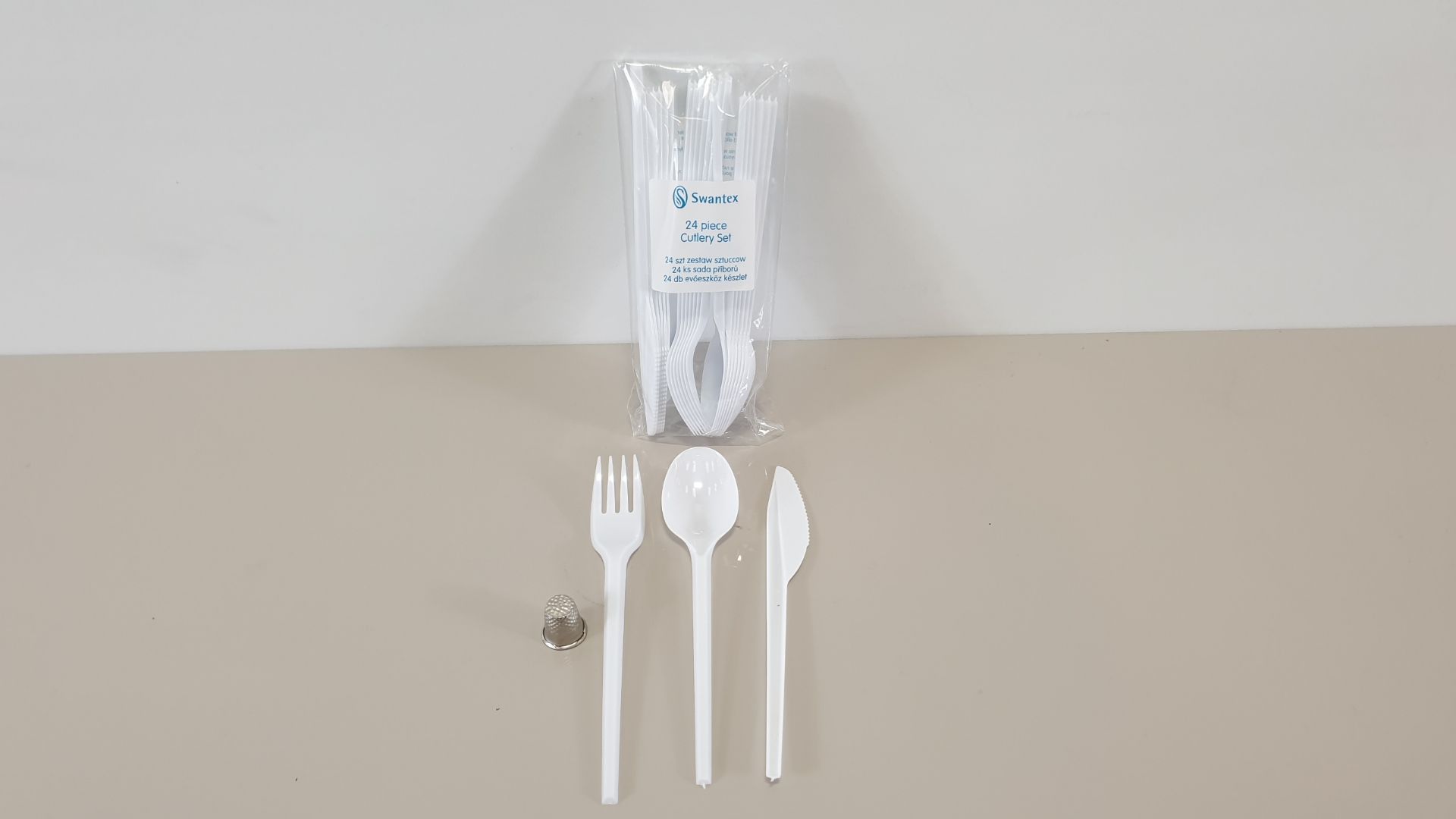 336 PACKS OF 24 PC WHITE PLASTIC CUTLERY (8 OF EACH KNIFE,FORK,SPOON IN PACK) - IN 1 OUTER BOX