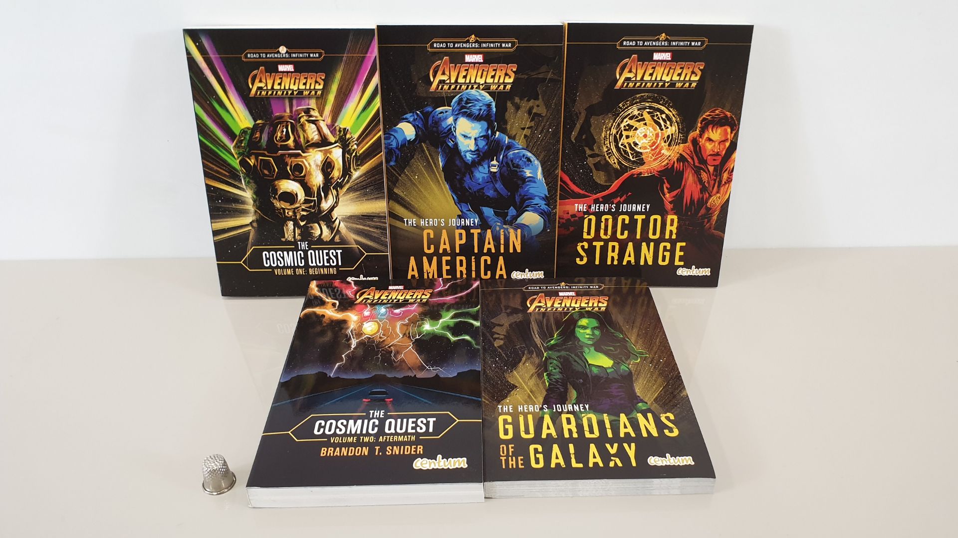 24 X PACKS OF 5 MARVEL AVENGERS INFINITY WAR PAPERBACK NOVELS IN 6 CARTONS (BRAND NEW)