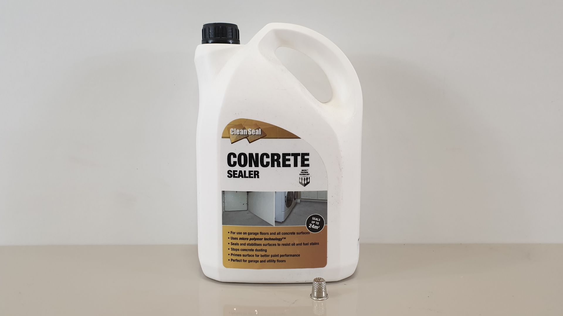 16 X 4 LITRE CLEANSEAL CONCRETE SEALER - IN 4 CARTONS (EACH CLEANS UP TO 24 M/2)
