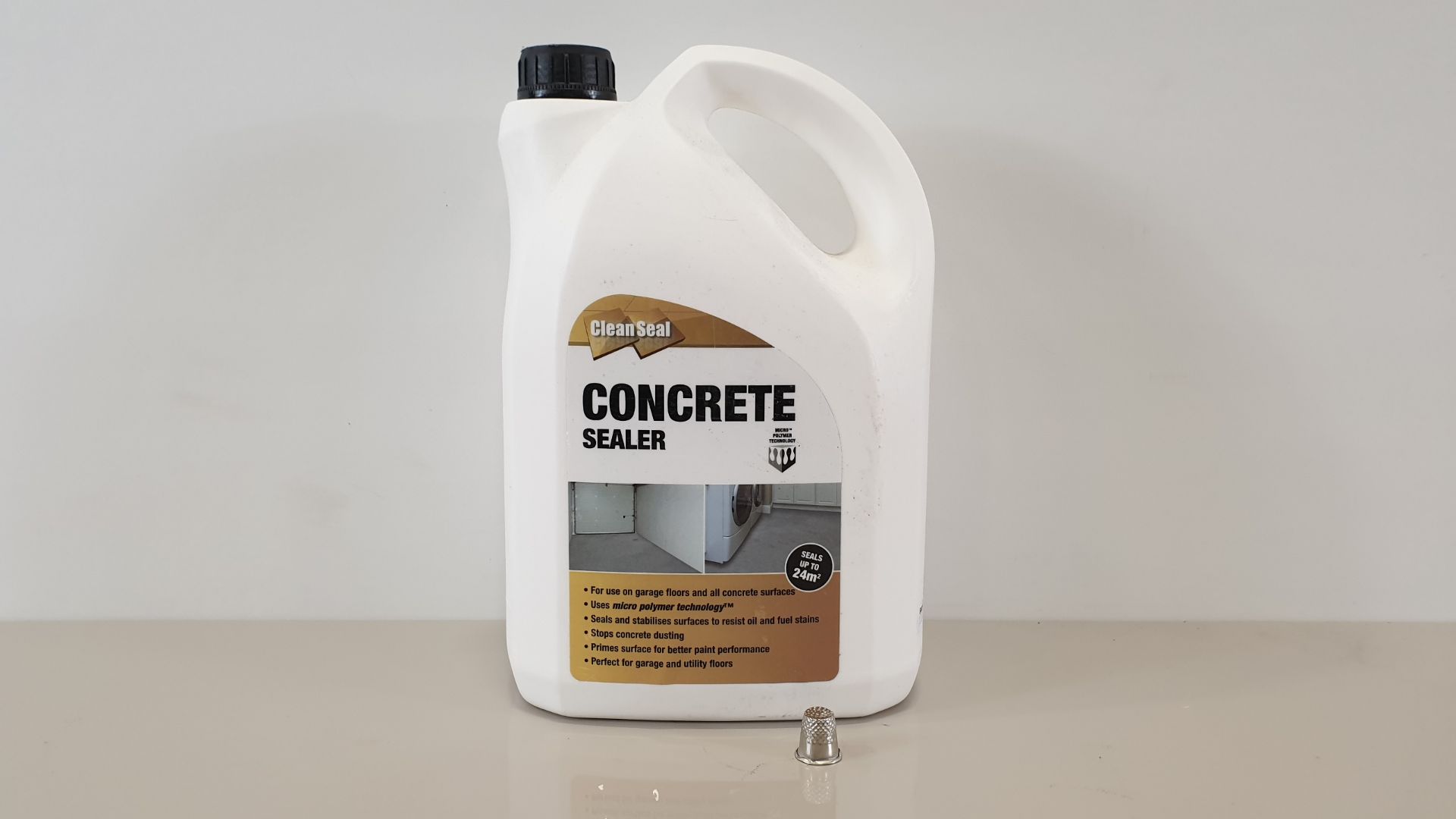 16 X 4 LITRE CLEANSEAL CONCRETE SEALER - IN 4 CARTONS (EACH CLEANS UP TO 24 M/2)