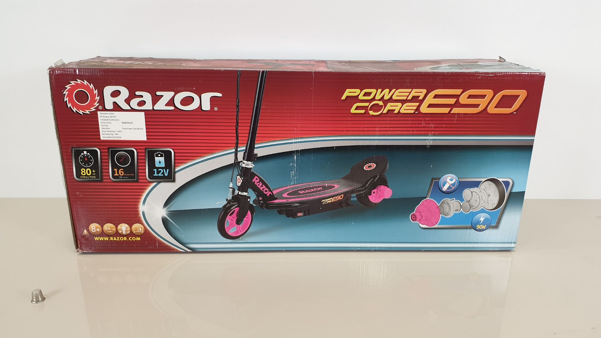 (LOT FOR THURSDAY 28TH MAY AUCTION) BRAND NEW BOXED RAZOR POWER CORE E90 ELECTRIC SCOOTER (UP TO