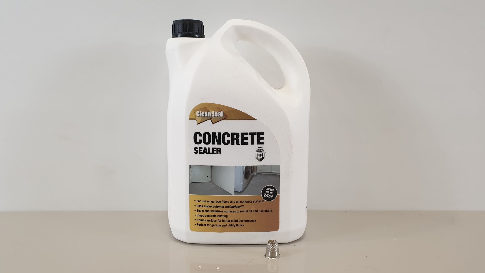 16 X 4 LITRE CLEANSEAL CONCRETE SEALER - IN 4 CARTONS (EACH CLEANS UP TO 24 M/2)