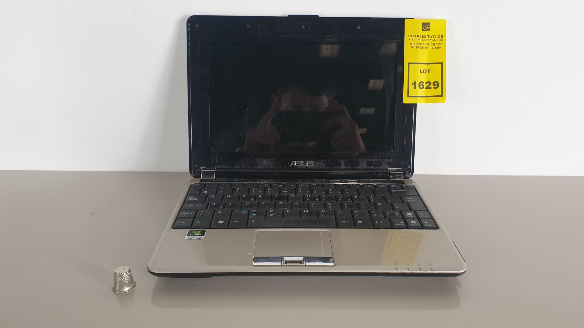 (LOT FOR THURSDAY 28TH MAY AUCTION) ASUS N10J NOTEBOOK (OS UNKNOWN) WITH CHARGER