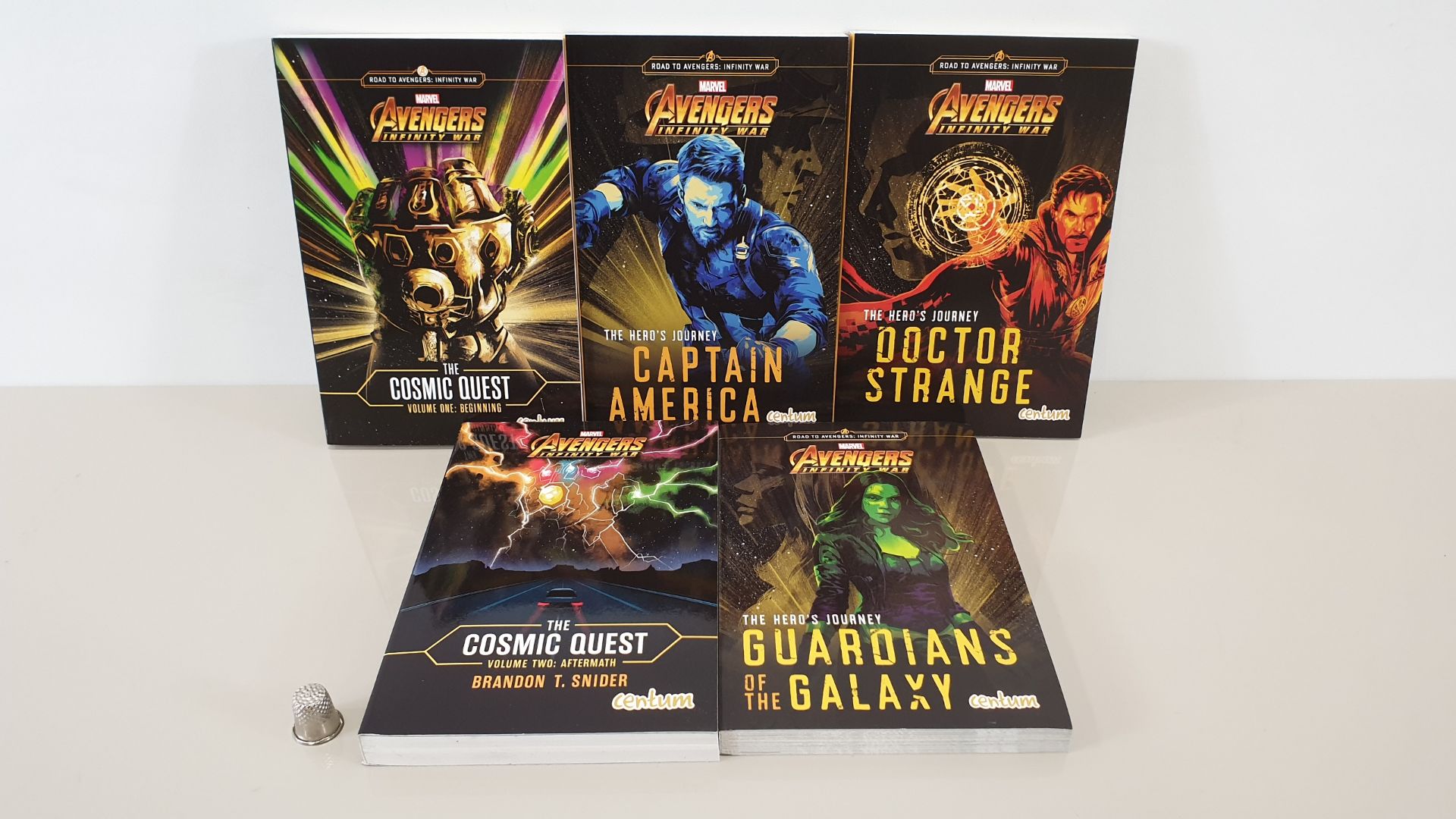 24 X PACKS OF 5 MARVEL AVENGERS INFINITY WAR PAPERBACK NOVELS IN 6 CARTONS (BRAND NEW)