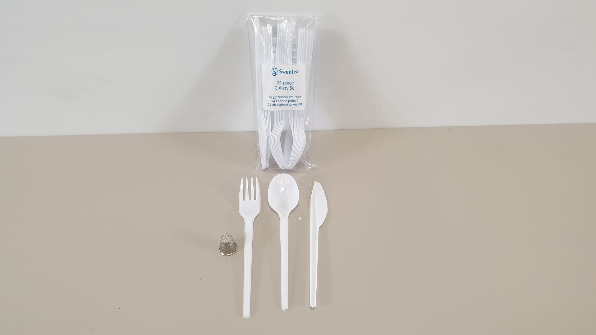 336 PACKS OF 24 PC WHITE PLASTIC CUTLERY (8 OF EACH KNIFE,FORK,SPOON IN PACK) - IN 1 OUTER BOX