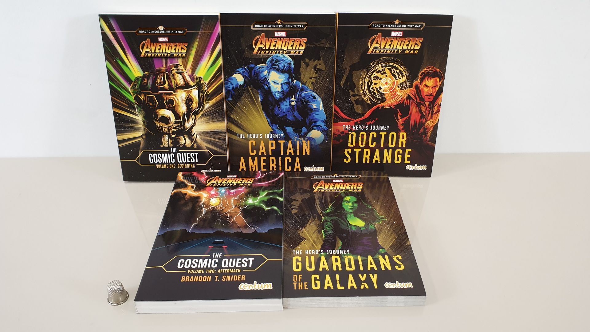 24 X PACKS OF 5 MARVEL AVENGERS INFINITY WAR PAPERBACK NOVELS IN 6 CARTONS (BRAND NEW)