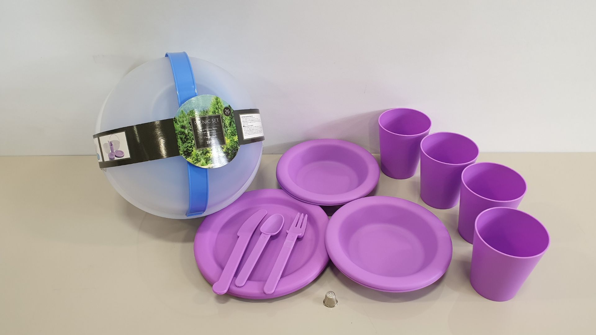 16 X 26 PC PICNIC / CAMPING SETS (IE. 4 CUPS, 4 PLATES, 4 BOWLS, 4 X 3 PC CUTLERY PLUS 2 BOWLS) - IN