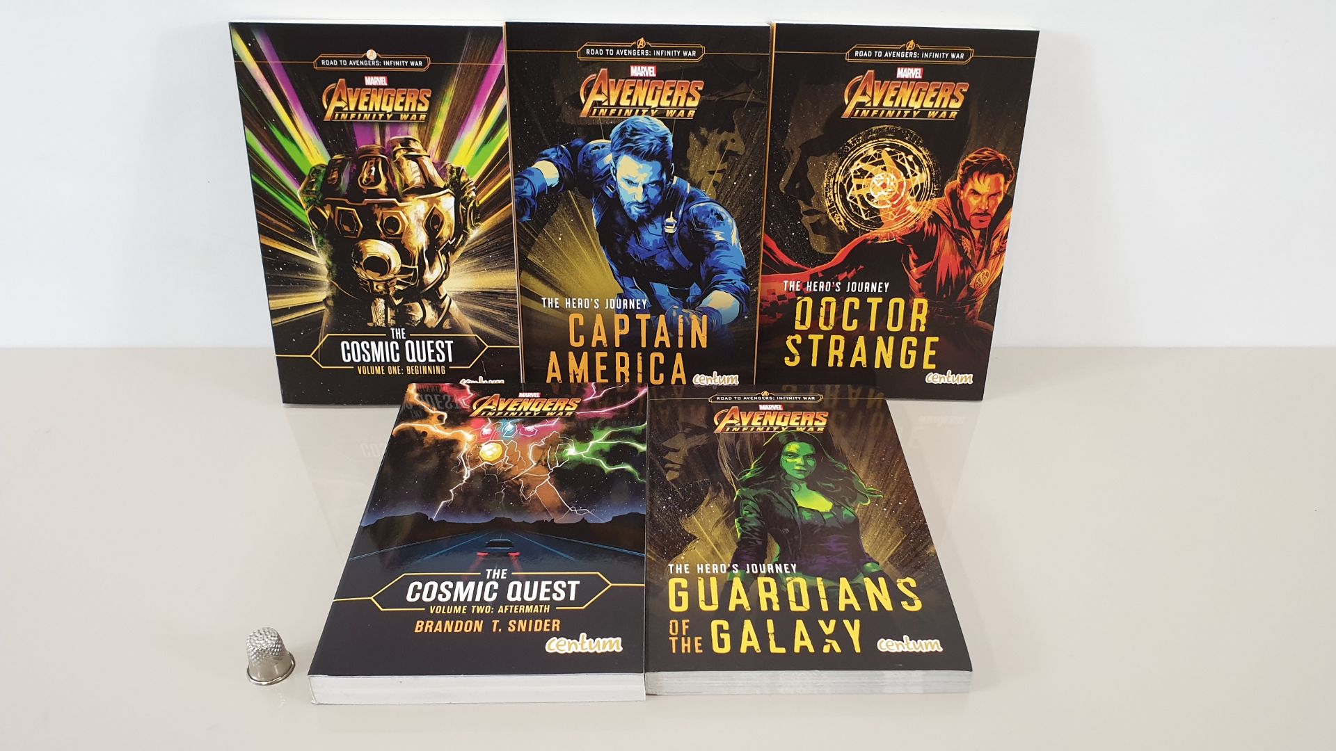 24 X PACKS OF 5 MARVEL AVENGERS INFINITY WAR PAPERBACK NOVELS IN 6 CARTONS (BRAND NEW)