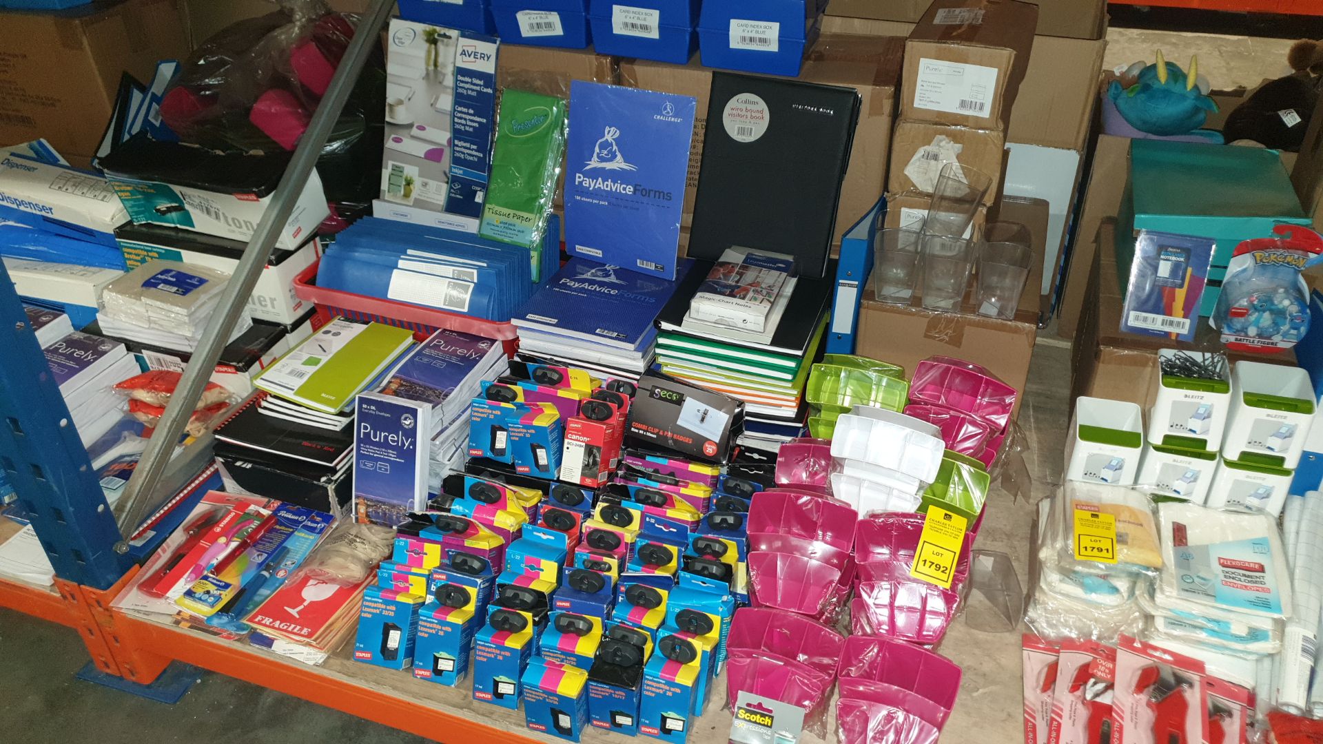 (LOT FOR THURSDAY 28TH MAY AUCTION) MISC LOT OF MAINLY STATIONERY ITEMS IN 1/2 A BAY IE. NOTE