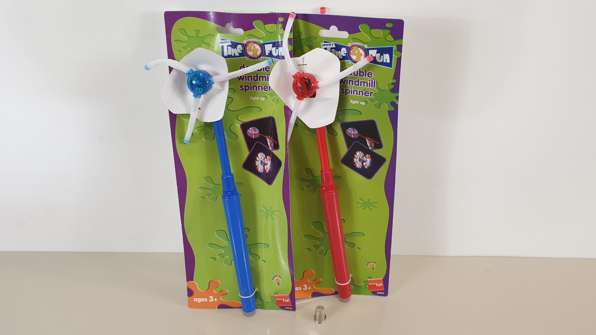 80 X 2 ASSORTED BLUE / RED SMIFFYS TIME FUN DOUBLE WINDMILL SPINNER LIGHT UP AGES 3+ (BATTERIES