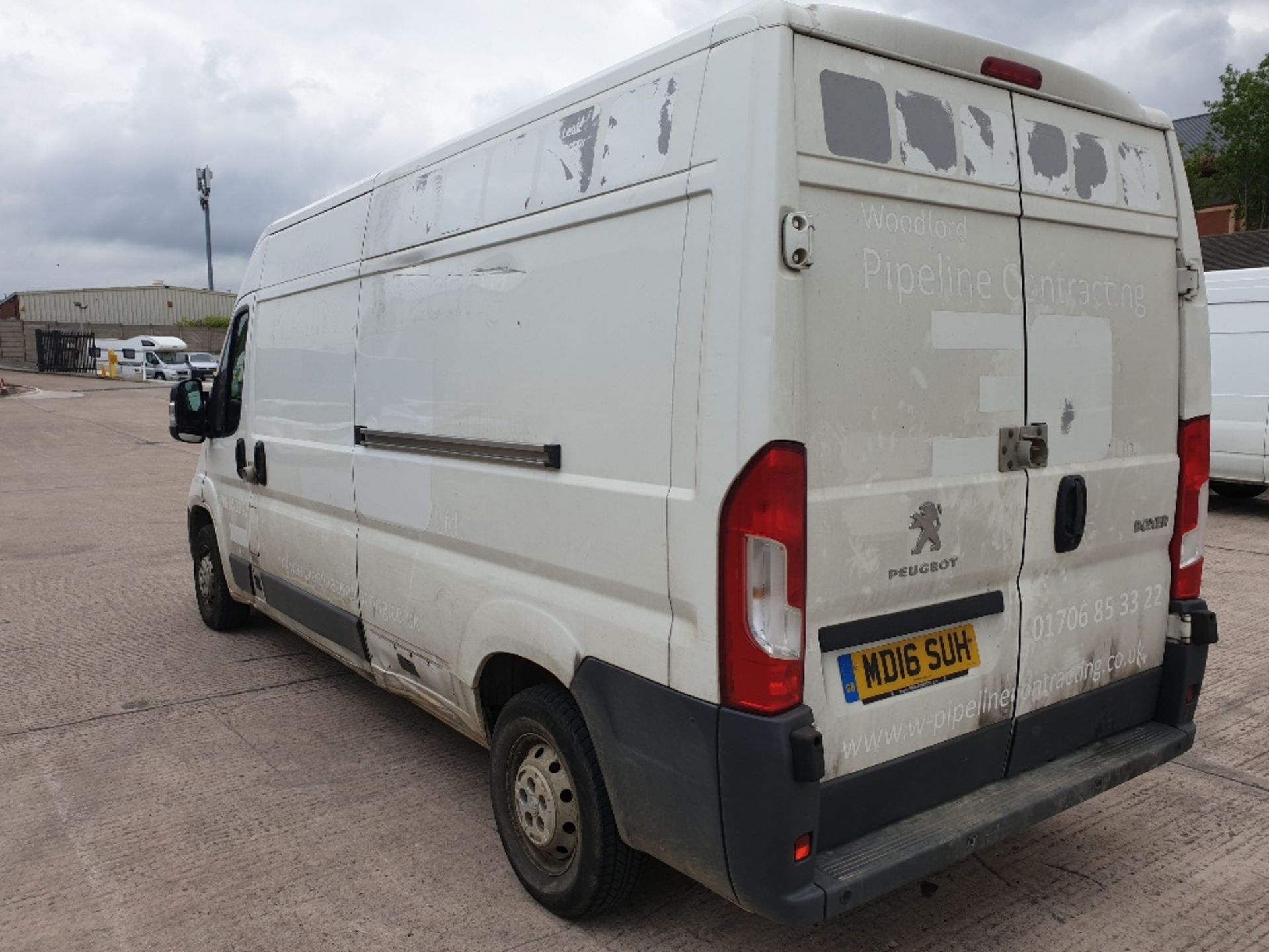 (THIS VEHICLE WILL BE SOLD THURSDAY 28TH MAY 12 NOON) WHITE PEUGEOT BOXER 335 PROFESSIONAL. ( DIESEL - Image 3 of 7