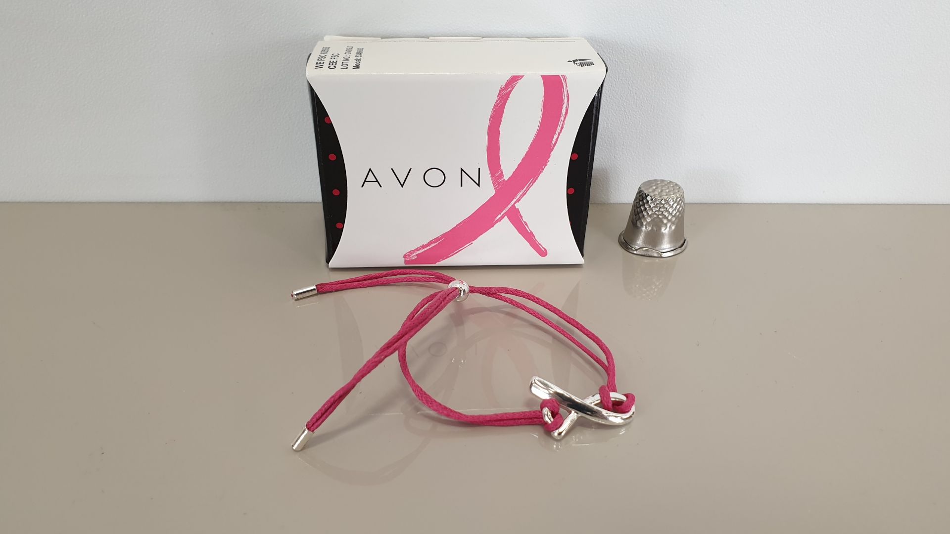 (LOT FOR THURSDAY 28TH MAY AUCTION) 224 X BRAND NEW AVON DAWN BREAST CANCER CRUSADE FRIENDSHIP