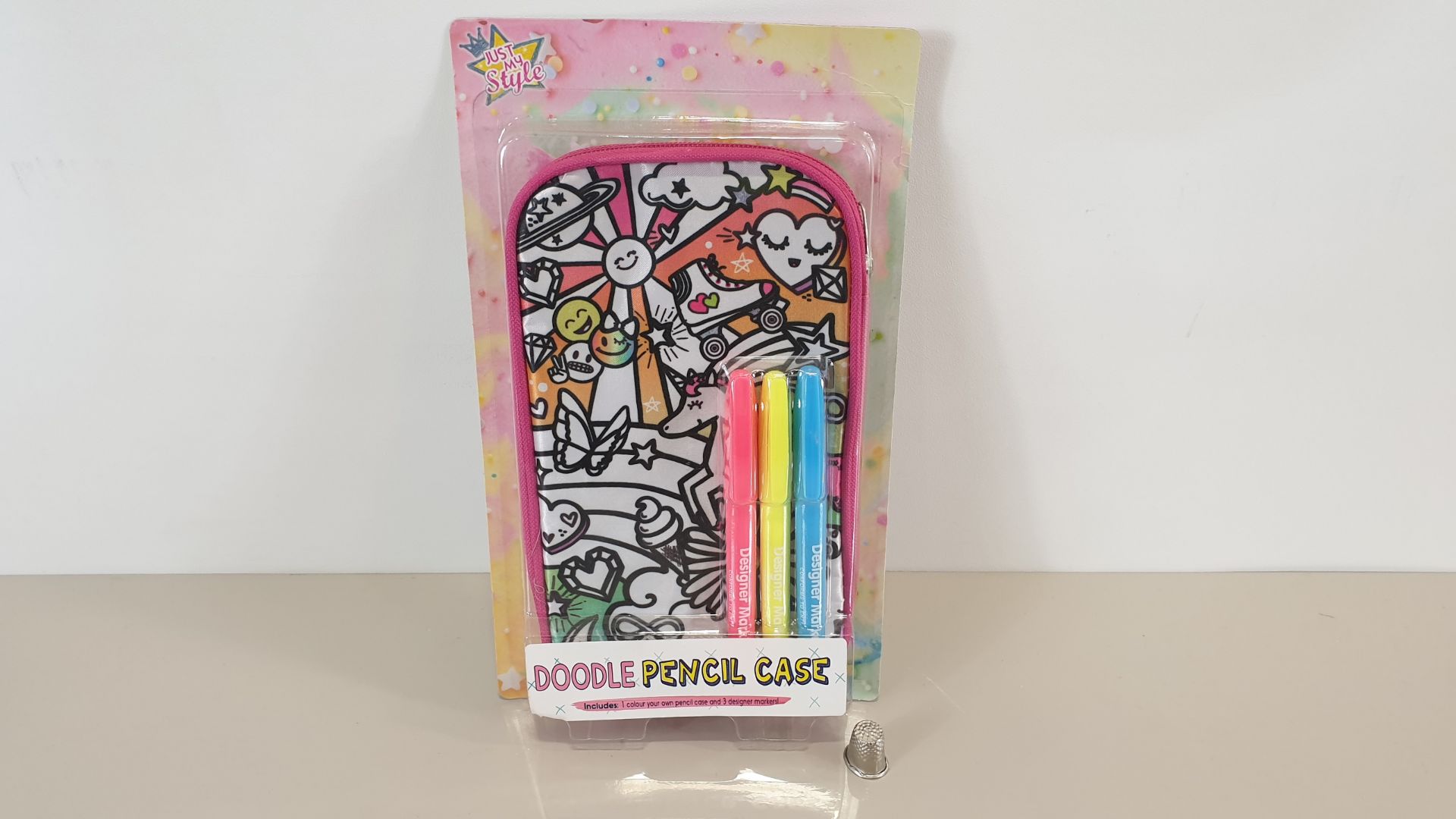 42 X JUST MY STYLE UNICORN DESIGN DOODLE PENCIL CASE COMPLETE WITH 3 COLOURED MARKERS (CONFORMING TO
