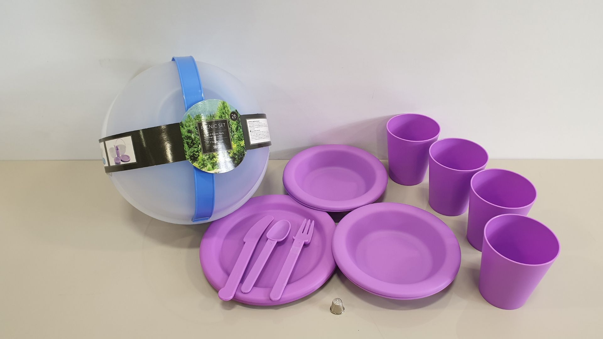 16 X 26 PC PICNIC / CAMPING SETS (IE. 4 CUPS, 4 PLATES, 4 BOWLS, 4 X 3 PC CUTLERY PLUS 2 BOWLS) - IN