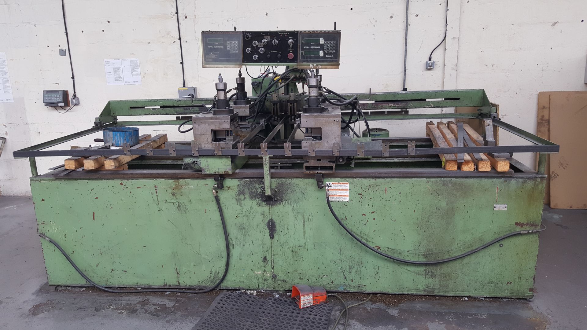 NOTCHING MACHINE