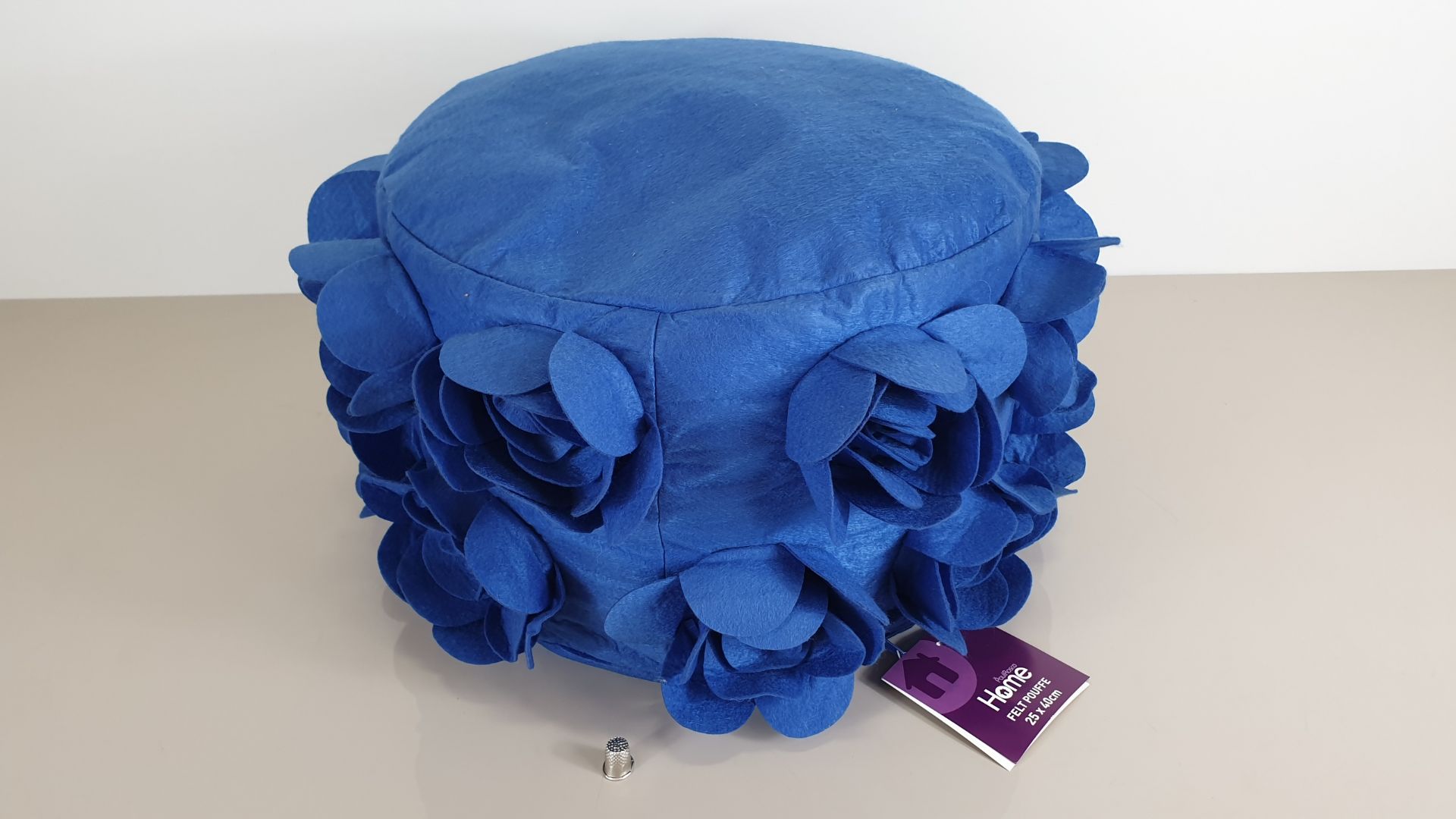 6 X BRAND NEW PAUL ROSCO BLUE HOME FELT POUFFES - 25 X 40CM