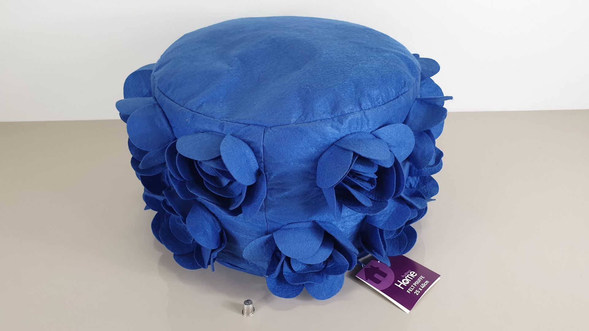 6 X BRAND NEW PAUL ROSCO BLUE HOME FELT POUFFES - 25 X 40CM