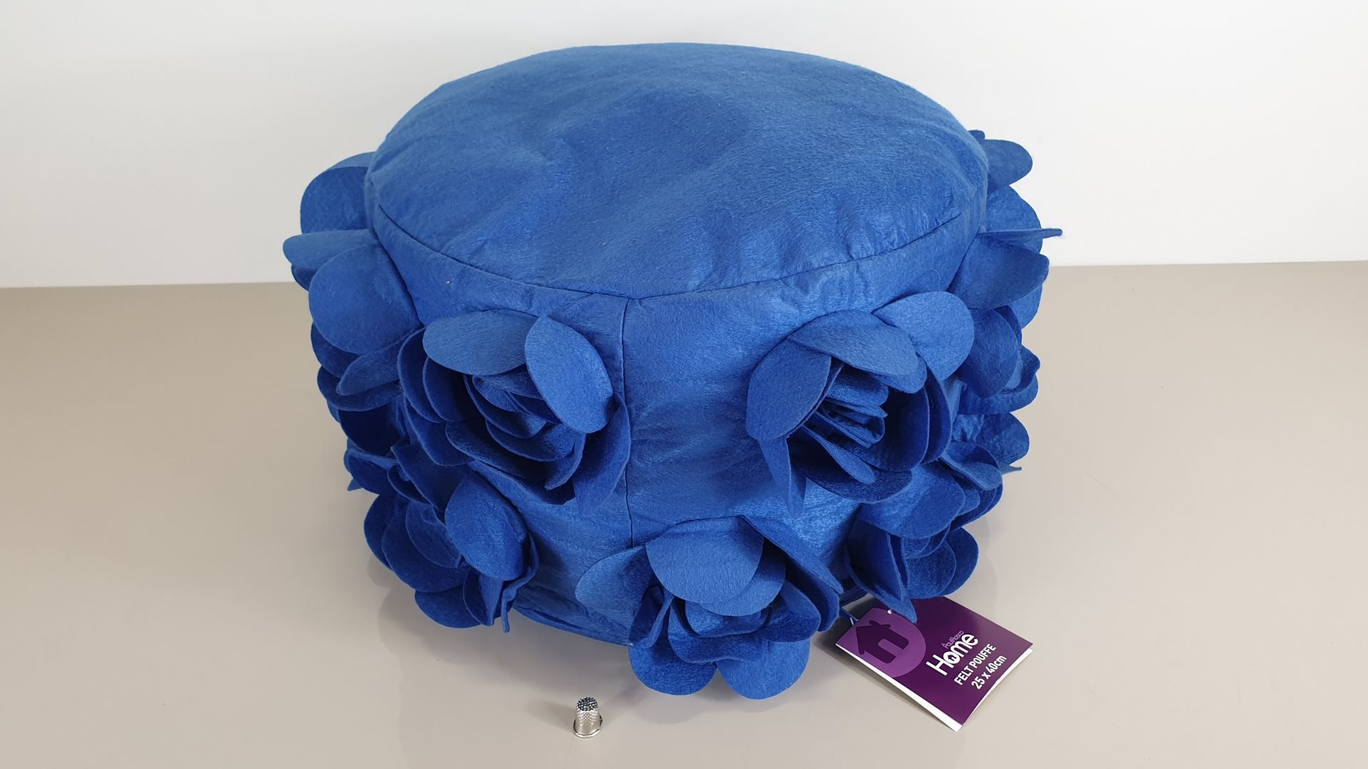 6 X BRAND NEW PAUL ROSCO BLUE HOME FELT POUFFES - 25 X 40CM