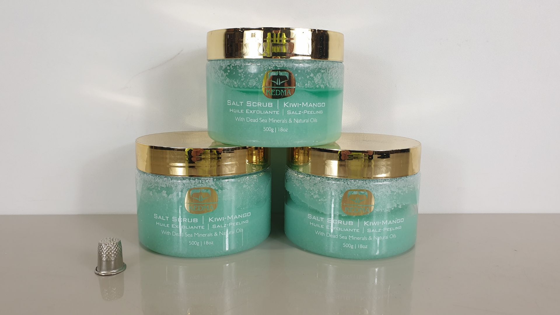 4 X BRAND NEW KEDMA KIWI AND MANGO SALT SCRUB WITH DEAD SEA MINERALS & NATURAL OILS - 500G - 18OZ