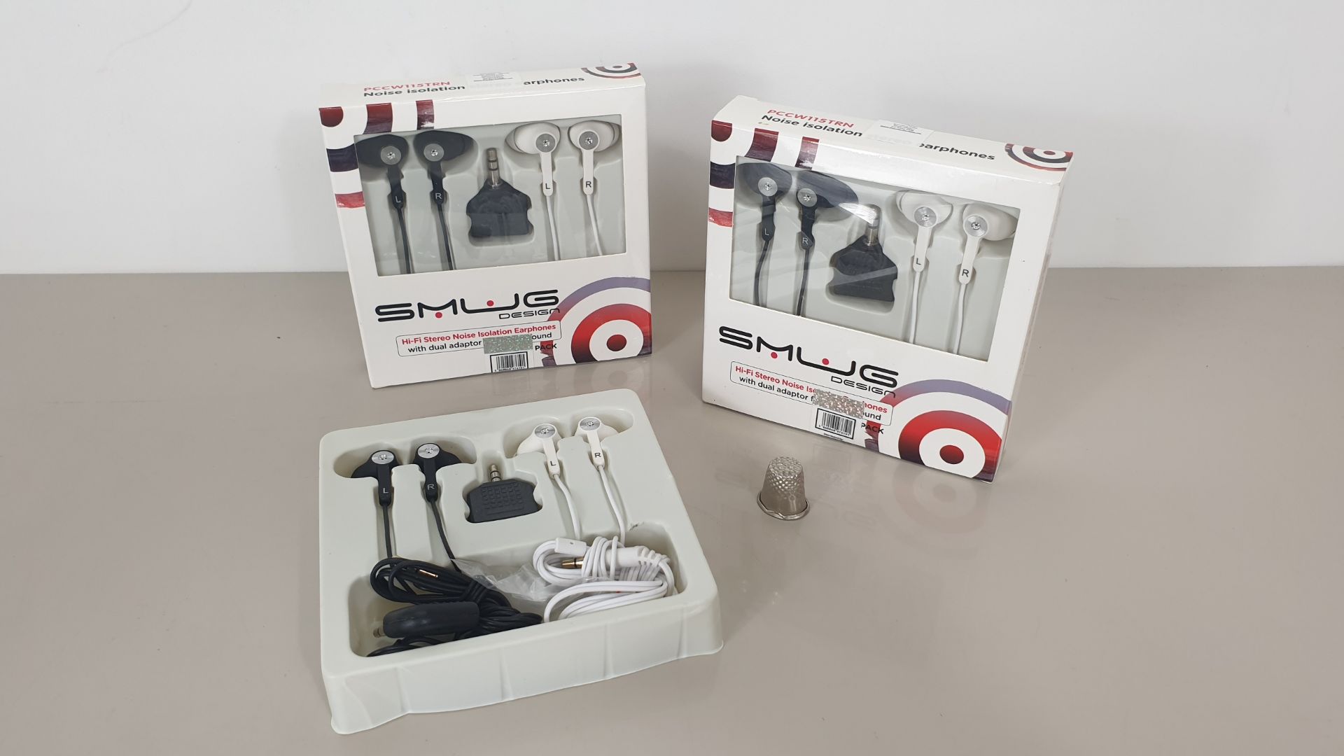 100 X SMUG DESIGN TWIN PACK HI-FI NOISE ISOLATION EARPHONES WITH DUAL AIRLINE ADAPTOR IN A DISPLAY