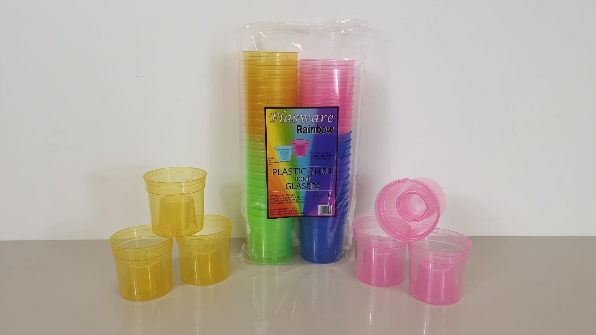 2000 X ASSORTED COLOURED PLASTIC SHOT BOMB GLASSES CE MARKED 25 ML - (20 X 50 PER CARTON) - IN 2