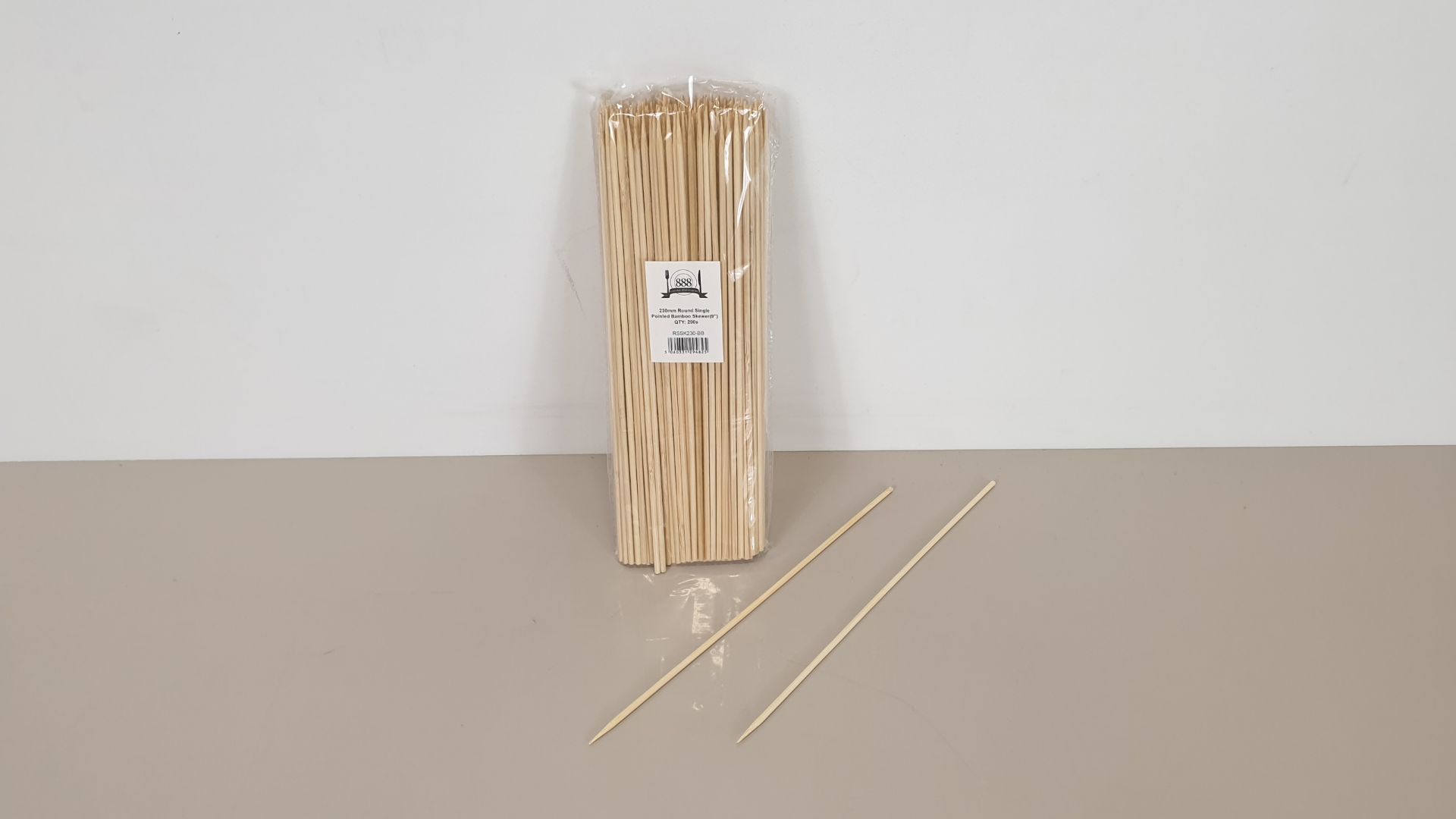 10000 X 230 MM ROUND SINGLE POINTED BAMBOO SKEWERS (IDEAL FOR BBQs) - (10 X 5 X 200) - IN 1 CARTON