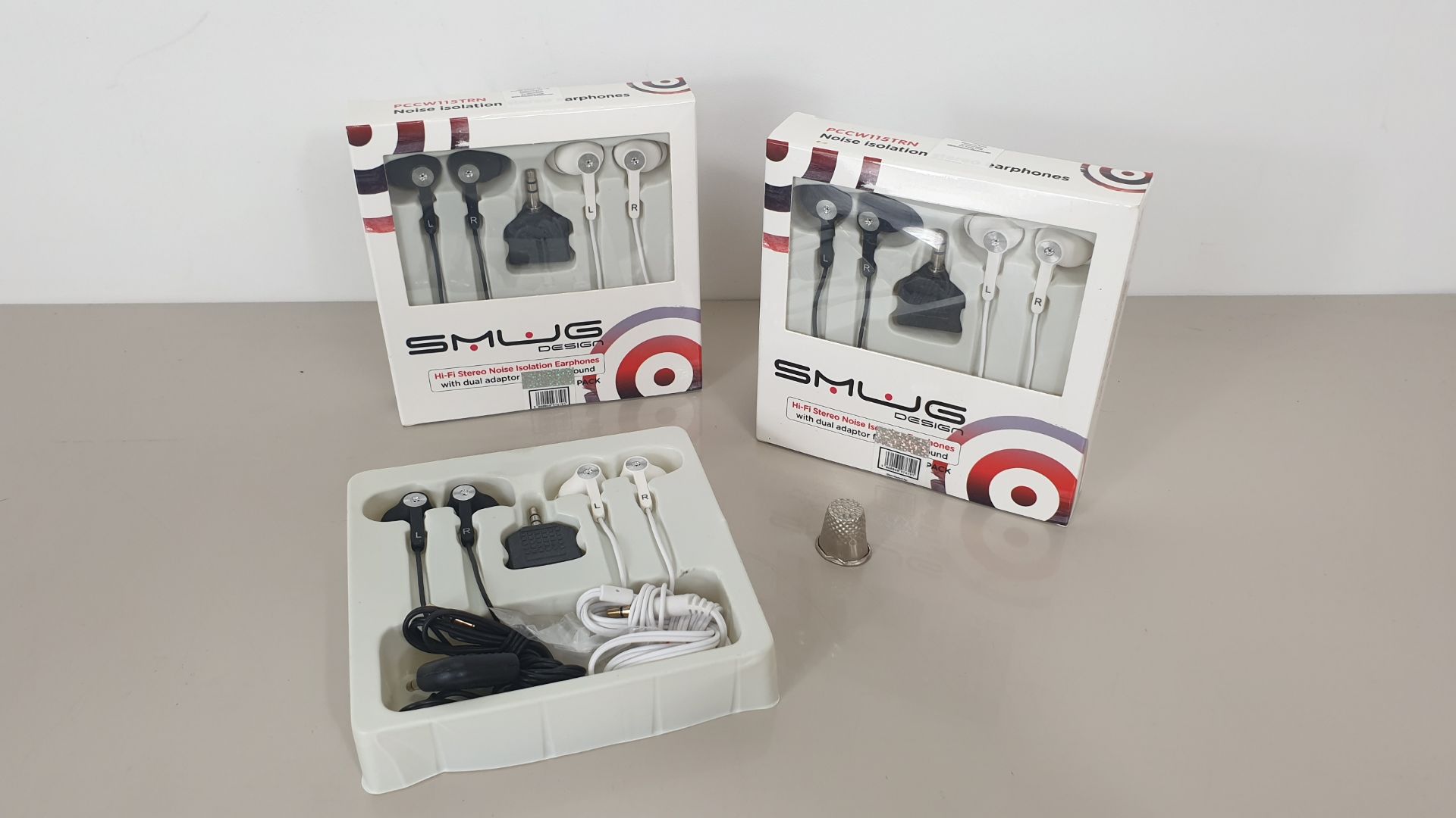 100 X SMUG DESIGN TWIN PACK HI-FI NOISE ISOLATION EARPHONES WITH DUAL AIRLINE ADAPTOR IN A DISPLAY