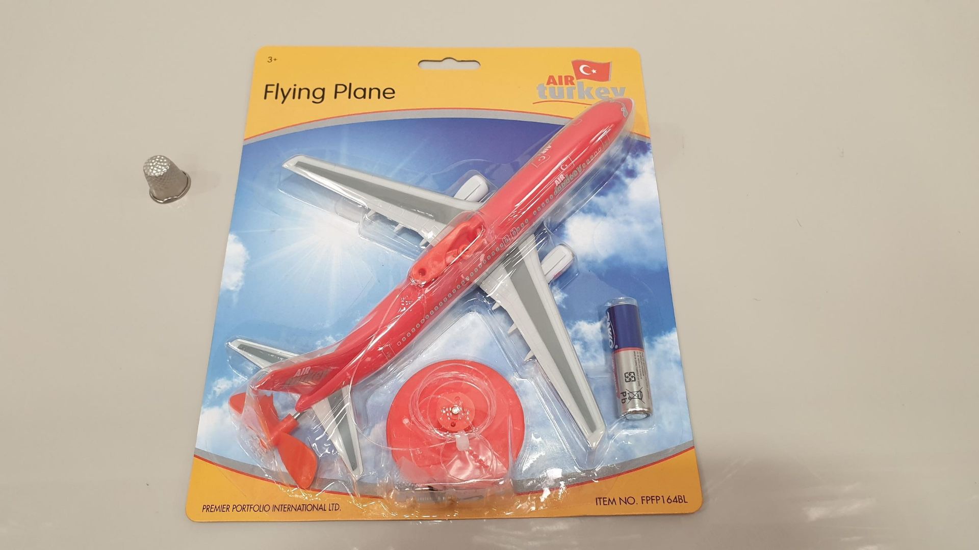 48 X BRAND NEW FLYING PLANE TOY - BATTERY IS INCLUDED - AIRTURKEY DESIGN (FPFP164BL) - IN 1 CARTON -