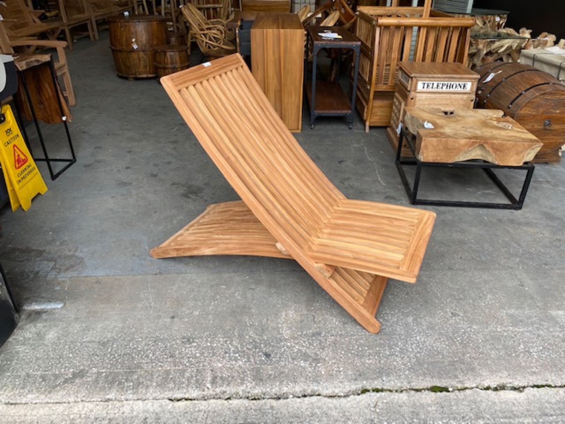 BRAND NEW SOLID TEAK WOODEN DILARA LOUNGER 178 X 60 X 75cm RRP £450 - Image 2 of 2