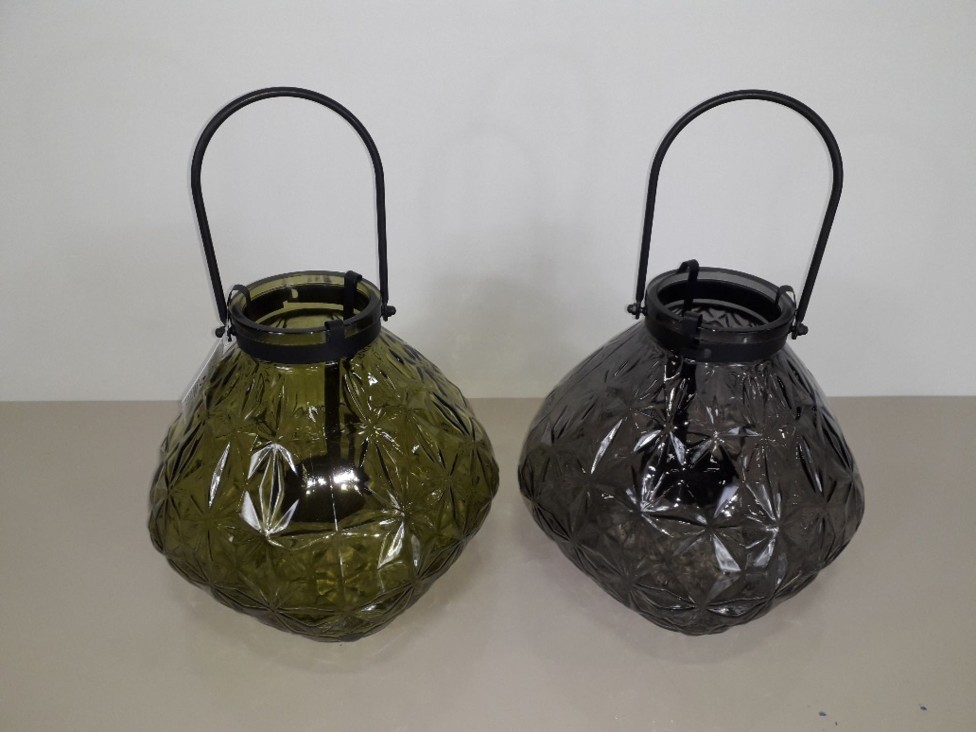 16 X BLACK / GREEN GLASS HANGING LANTERN WITH STAR CUT PATTERN AND BLACK POWDER COATED METAL