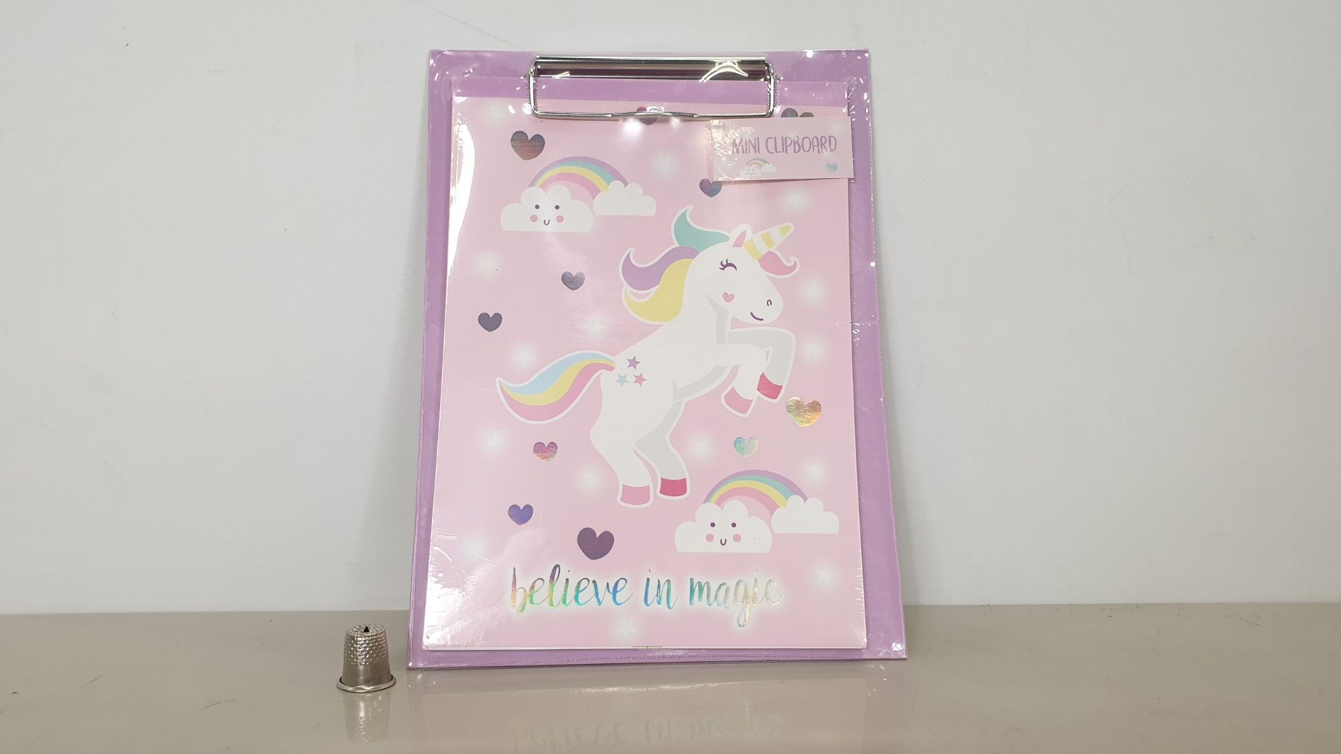 72 X 'BELIEVE IN MAGIC' UNICORN MINI CLIPBOARD & NOTEPAD - IN 6 BOXES