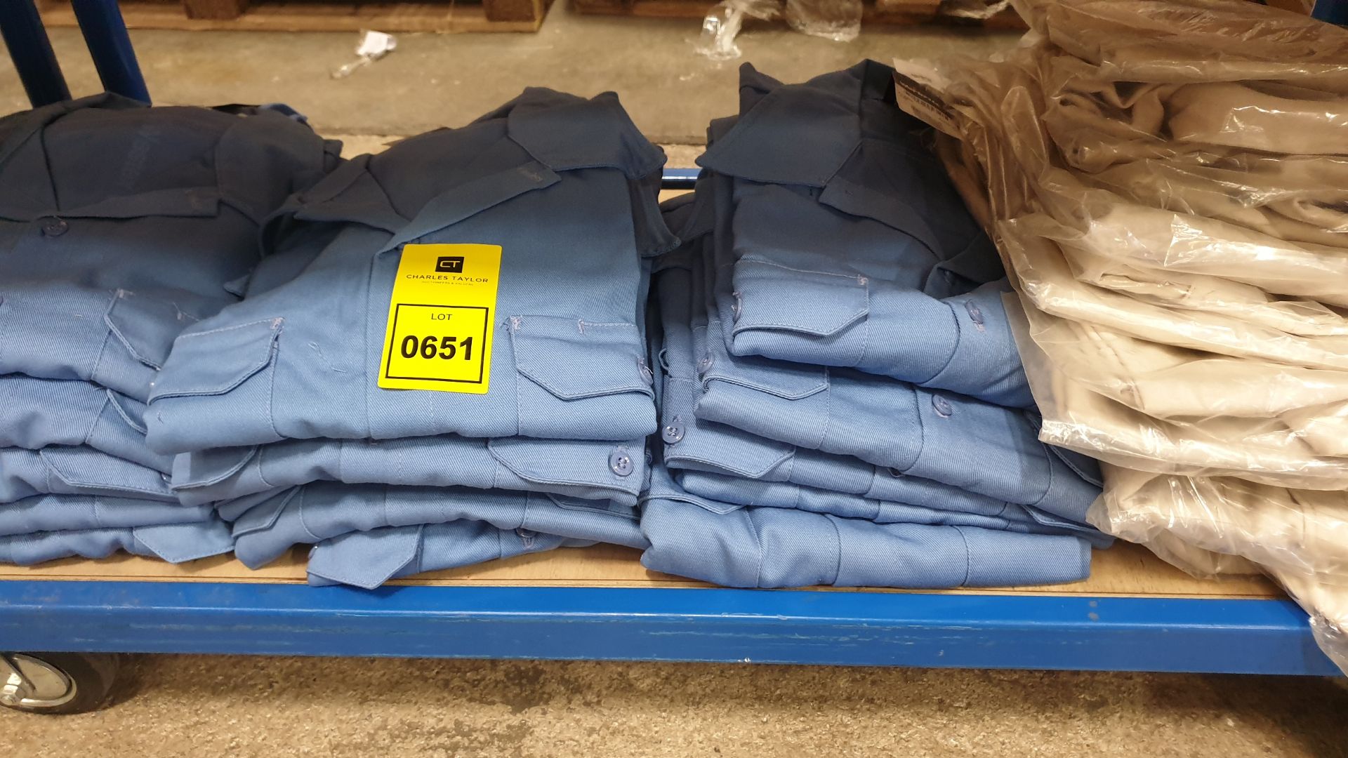 15 X WESTEX ULTRASOFT WORKRITE FR WORK SHIRTS IN BLUE SIZES MAINLY 46R AND 50R PLUS 13 BEIGE SHIRTS